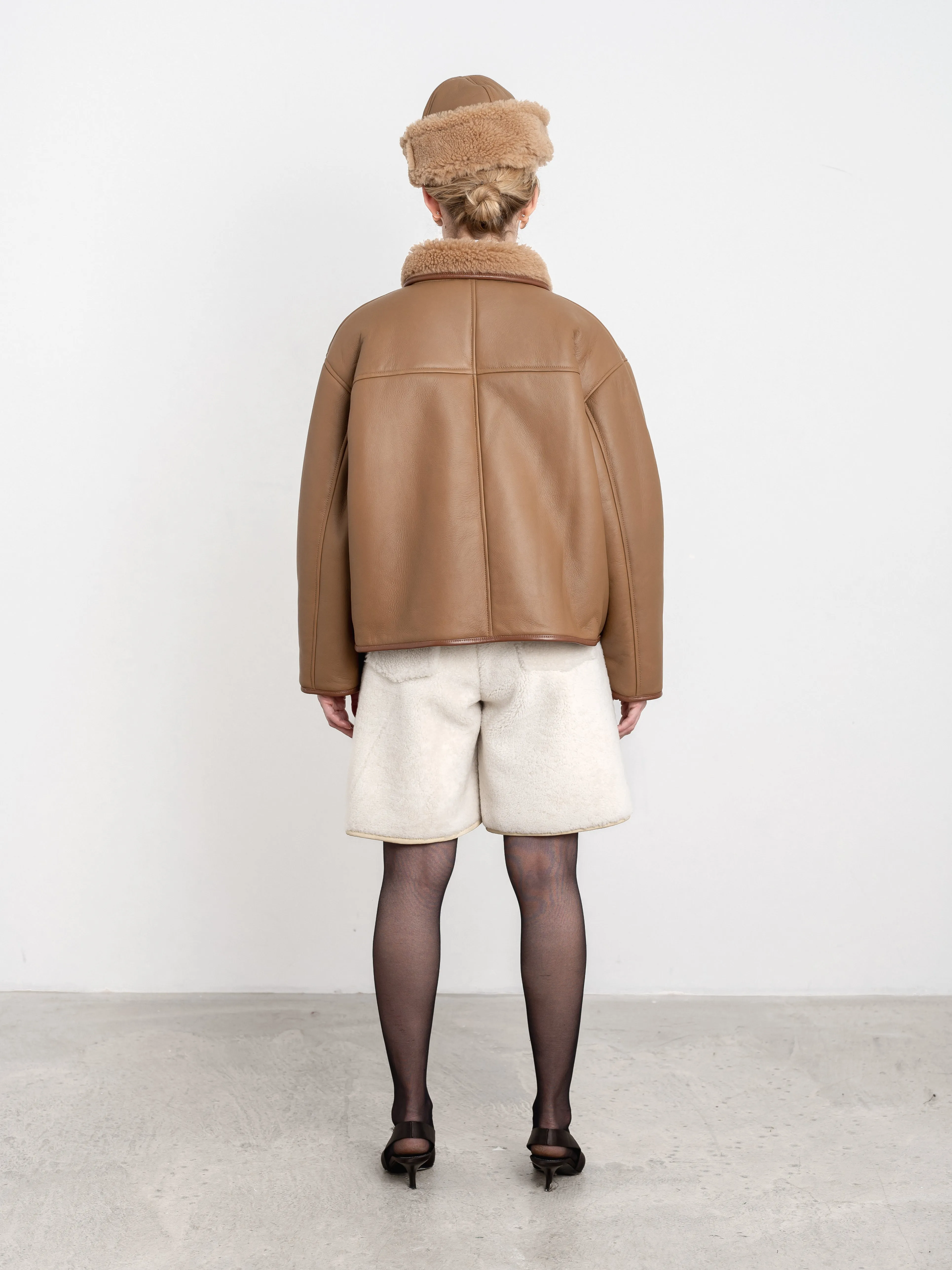 LEATHER BACK CURLY HAIR SHEEPSKIN FLYING JACKET sold by Cawley product image thumbnail 4