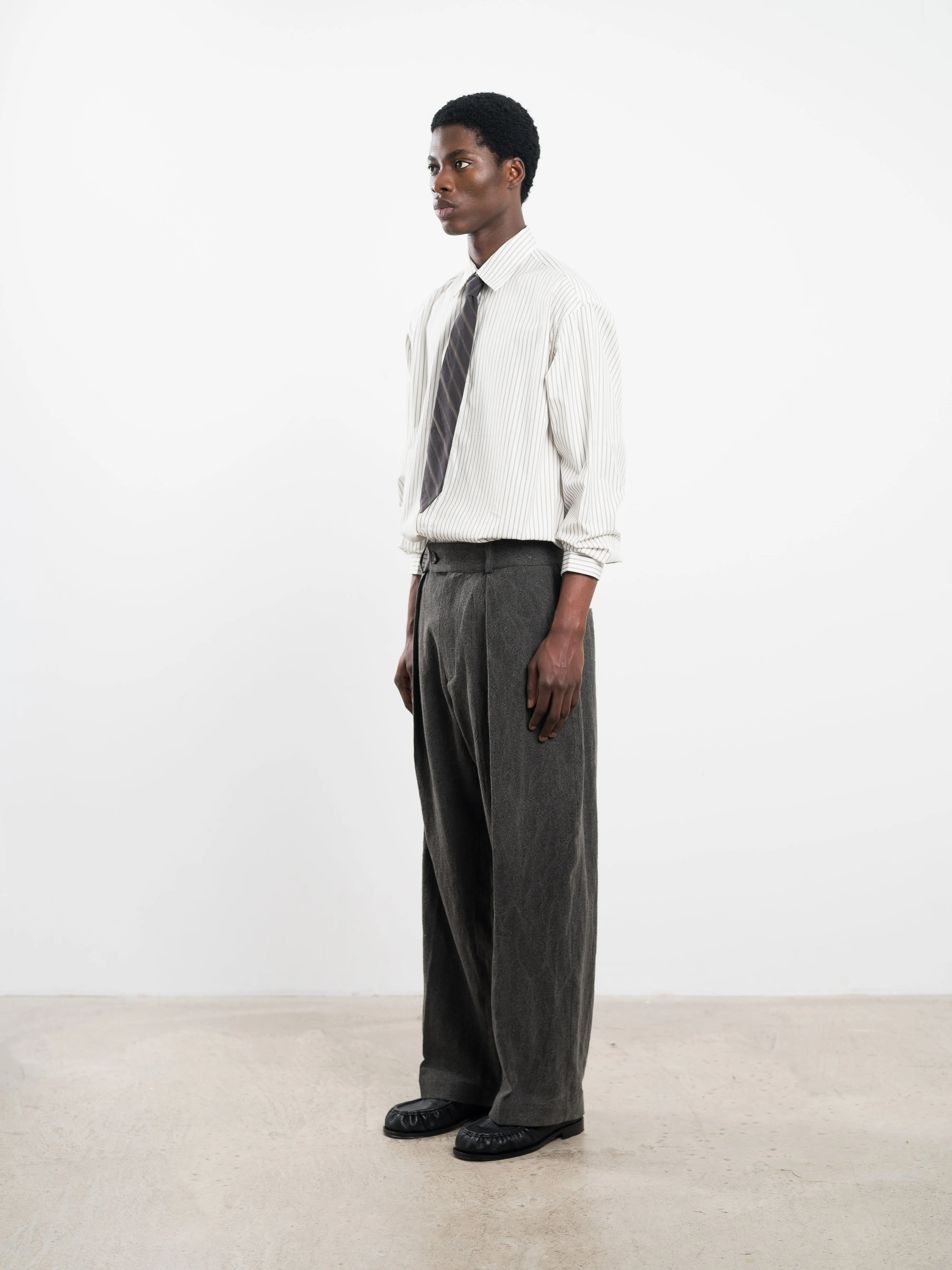 JAPANESE TEXTURED LINEN SILAS TROUSER sold by Cawley product image thumbnail 2