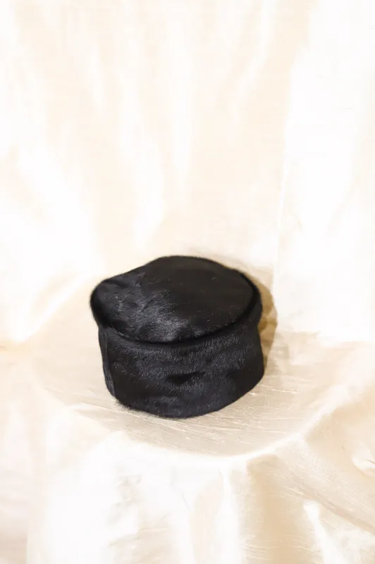 STRAIGHT HAIR PILLBOX HAT - BLACK made by Cawley