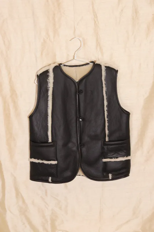 ELLA SHEARLING STRIPED VEST - CHOCOLATE/SEAL made by Cawley