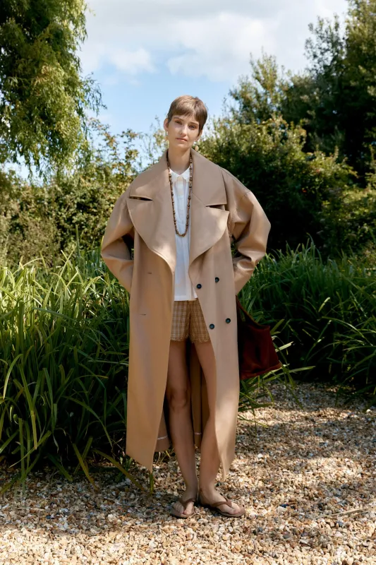 BRITISH COTTON GABARDINE AGNES DOUBLE BREASTED MAC made by Cawley