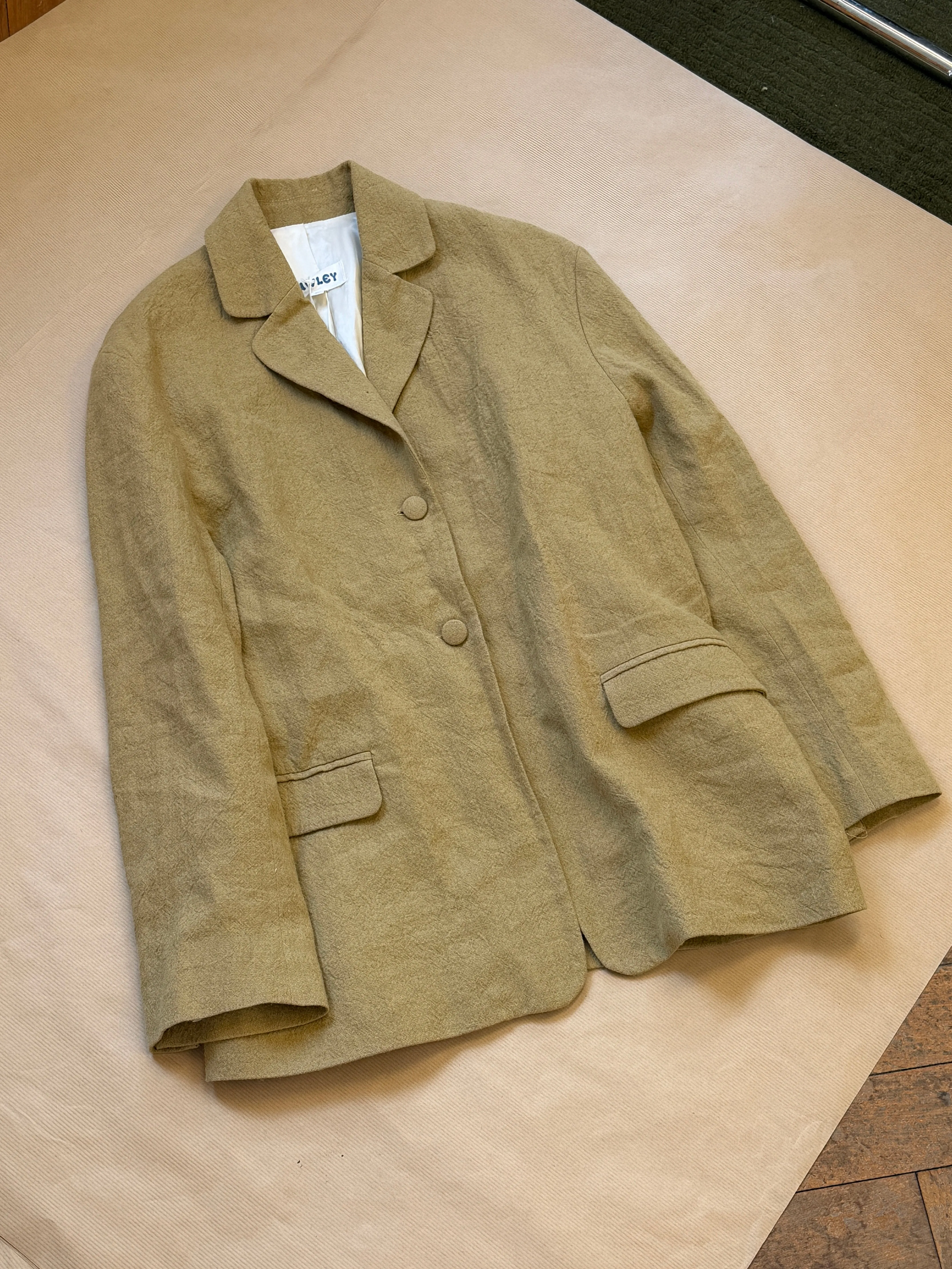 Andie Blazer sold by Cawley