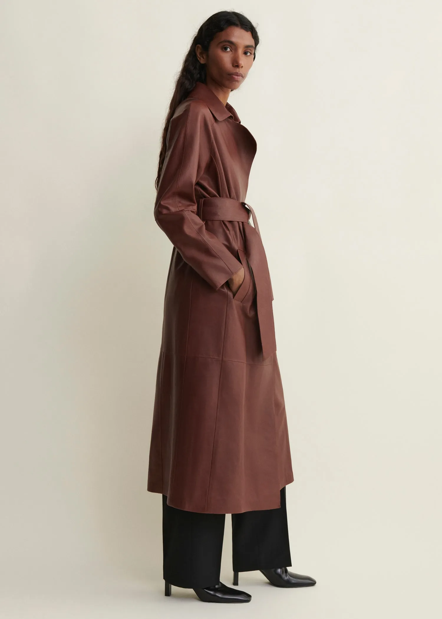 YAVA | Leather Coat sold by ARMA product image thumbnail 2