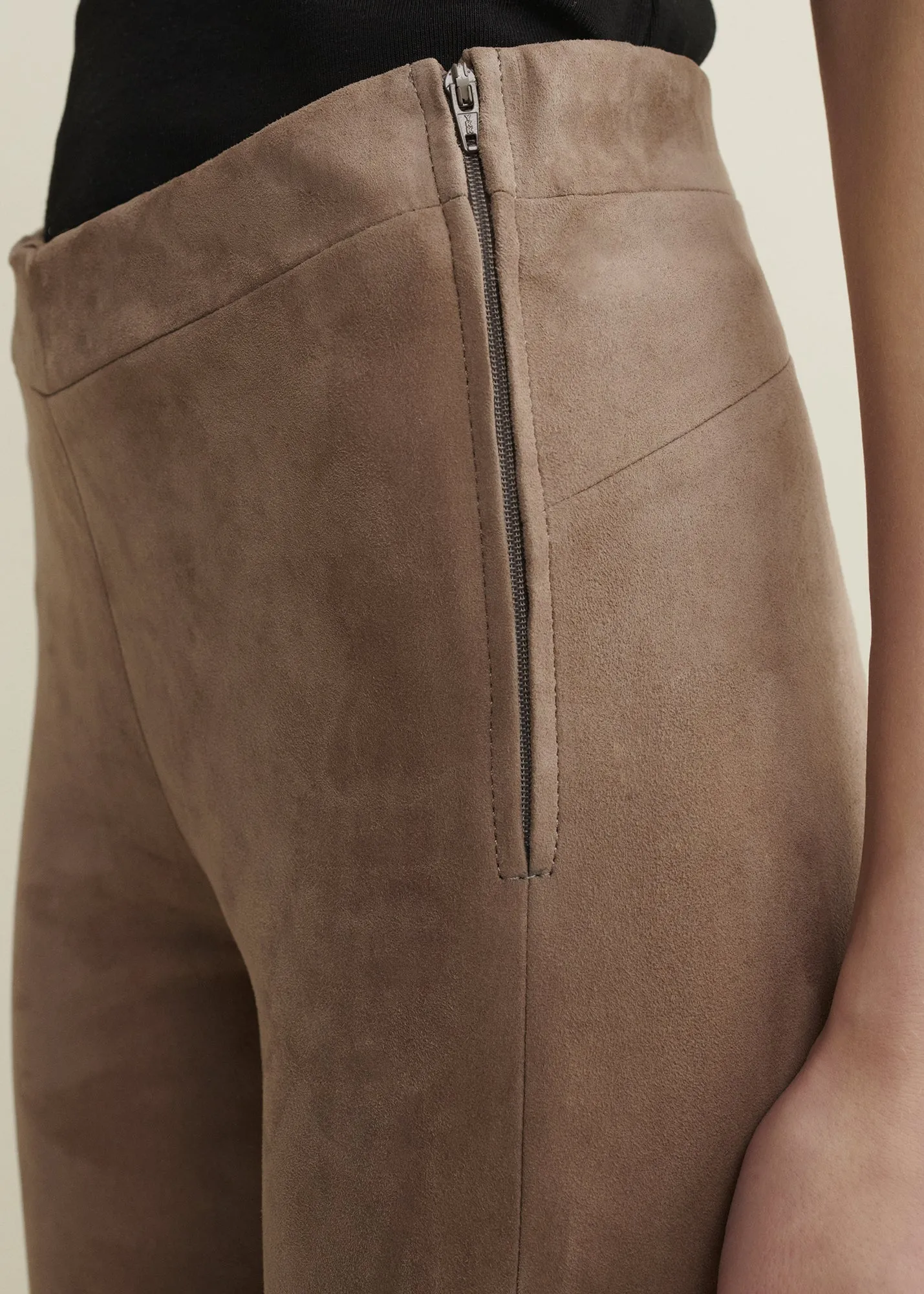 ROCHE | Suede stretch legging sold by ARMA product image thumbnail 3