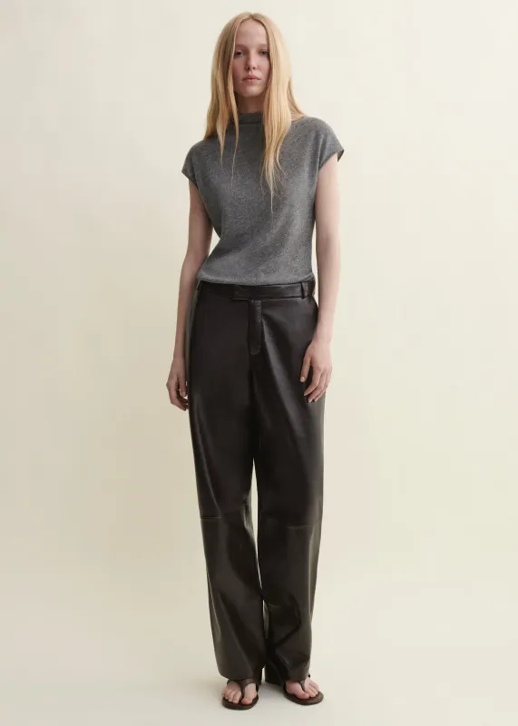 CAMI | Leather Straight Pantalon | COFFEE BEAN made by ARMA