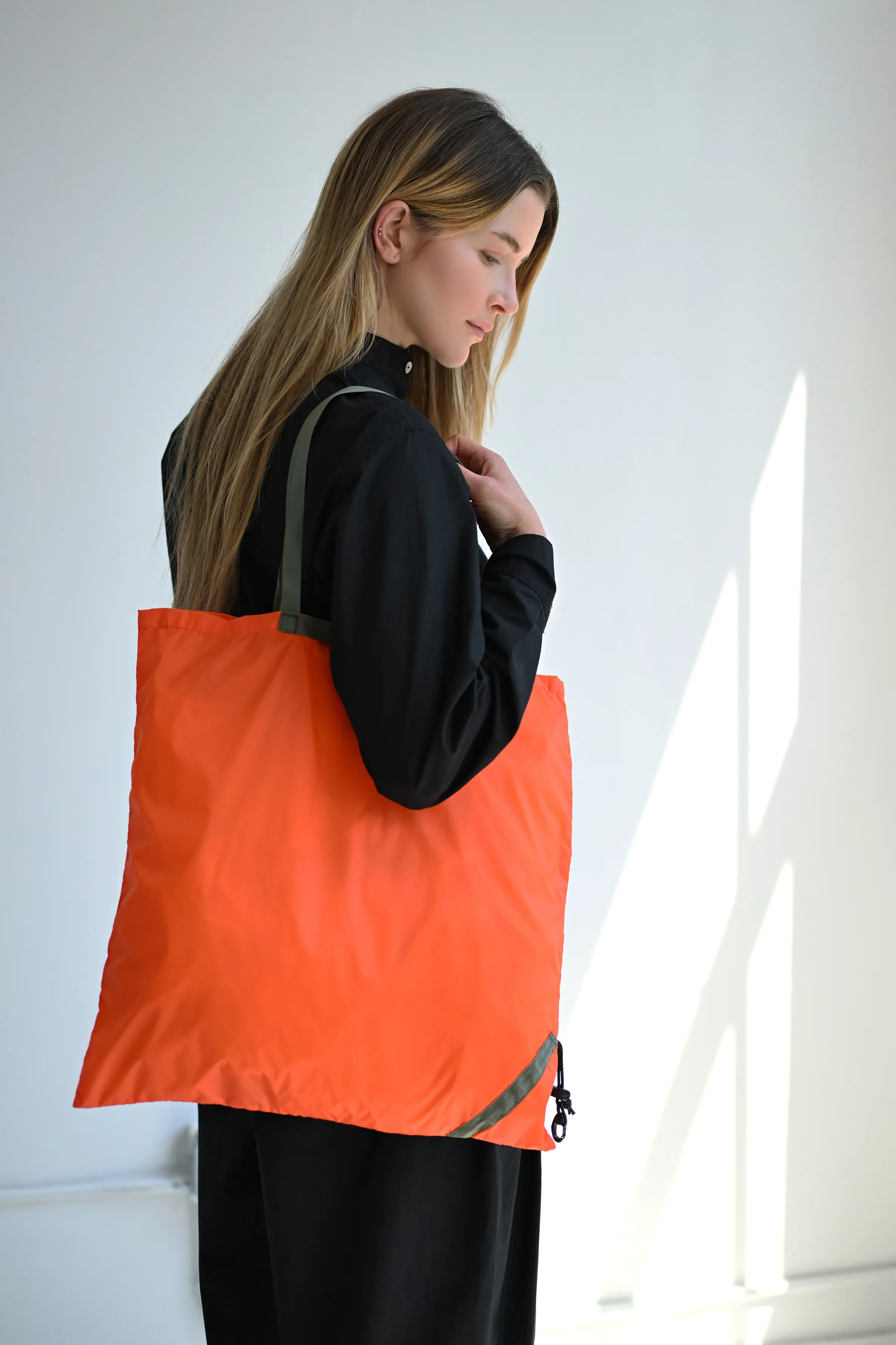 ORANGE/CHARCOAL (RN-ULM-05) sold by 864