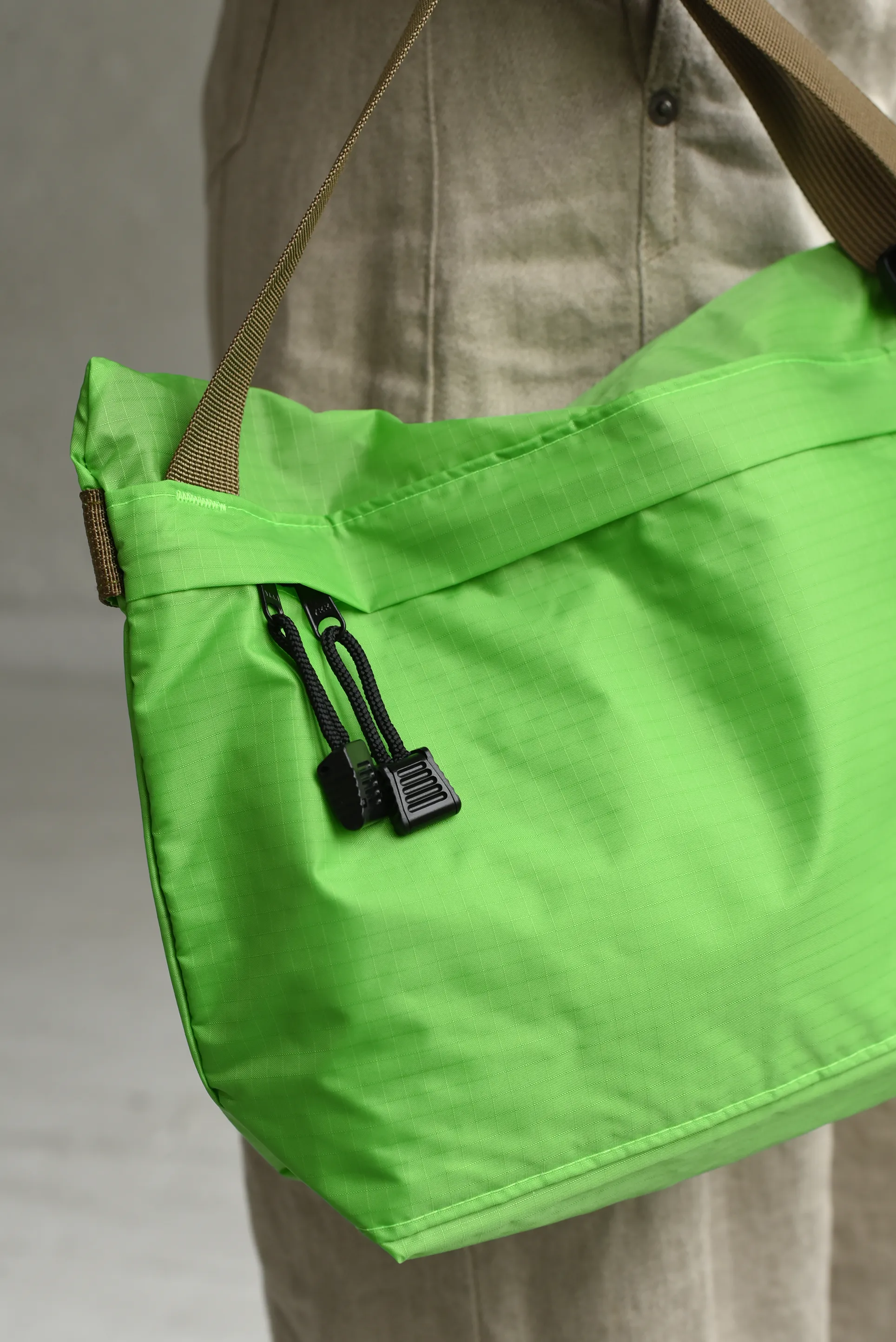 LIME GREEN/COYOTE (RN-CR-13) sold by 864 product image thumbnail 4