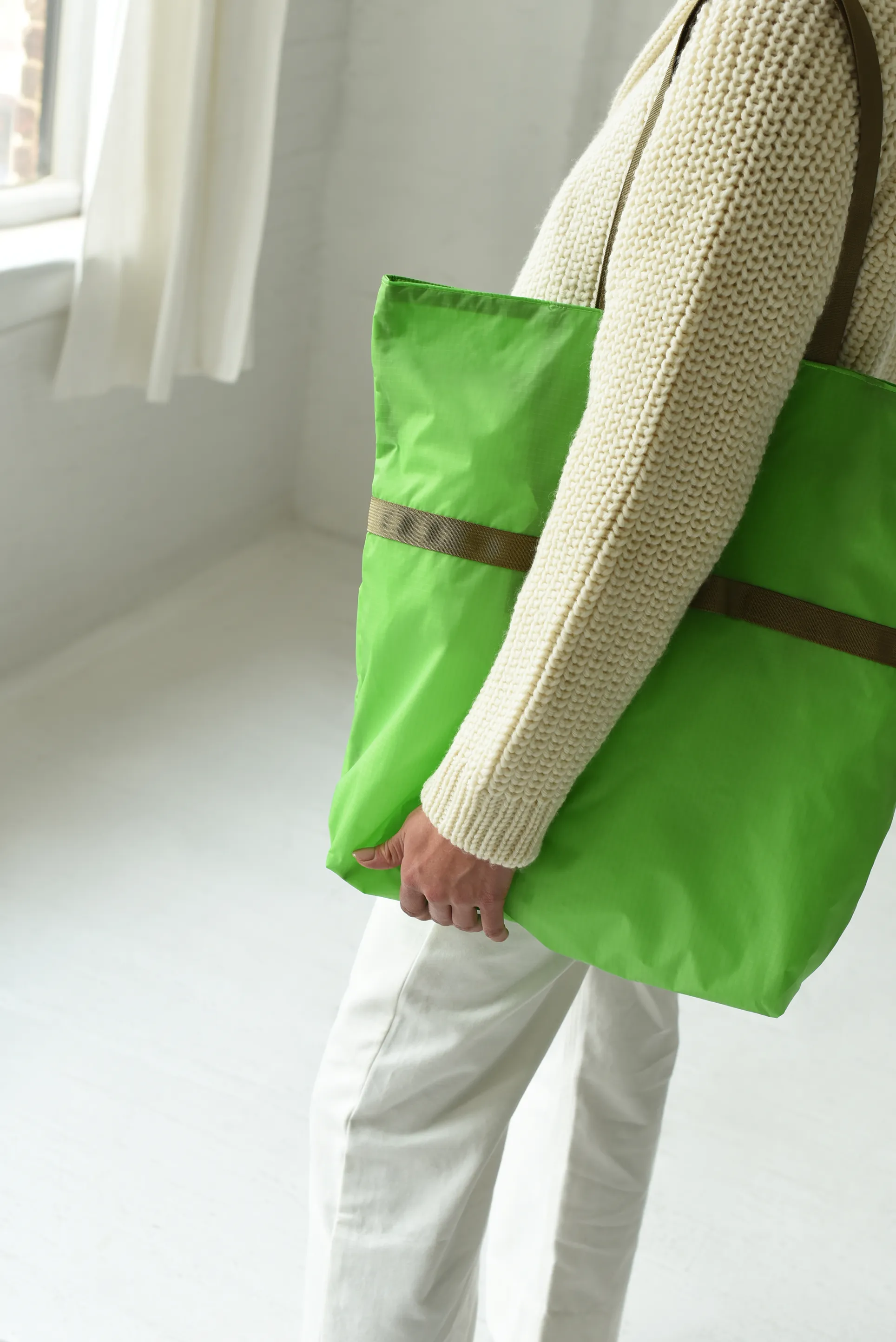 LIME GREEN / COYOTE (RN-M-13) sold by 864