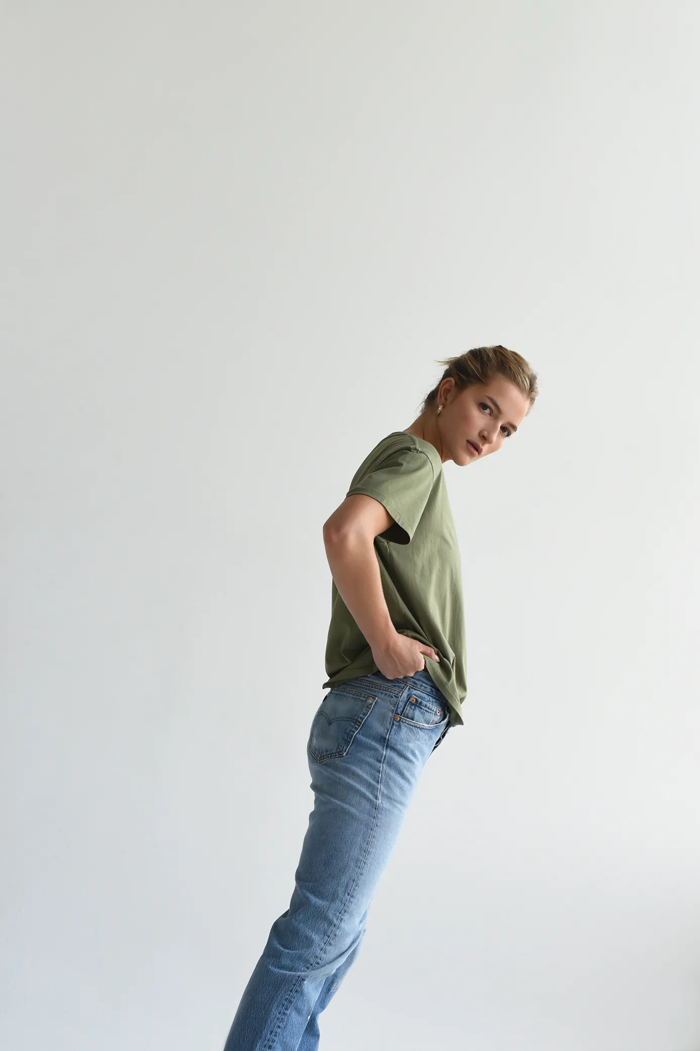 Olive sold by 864 product image thumbnail 3