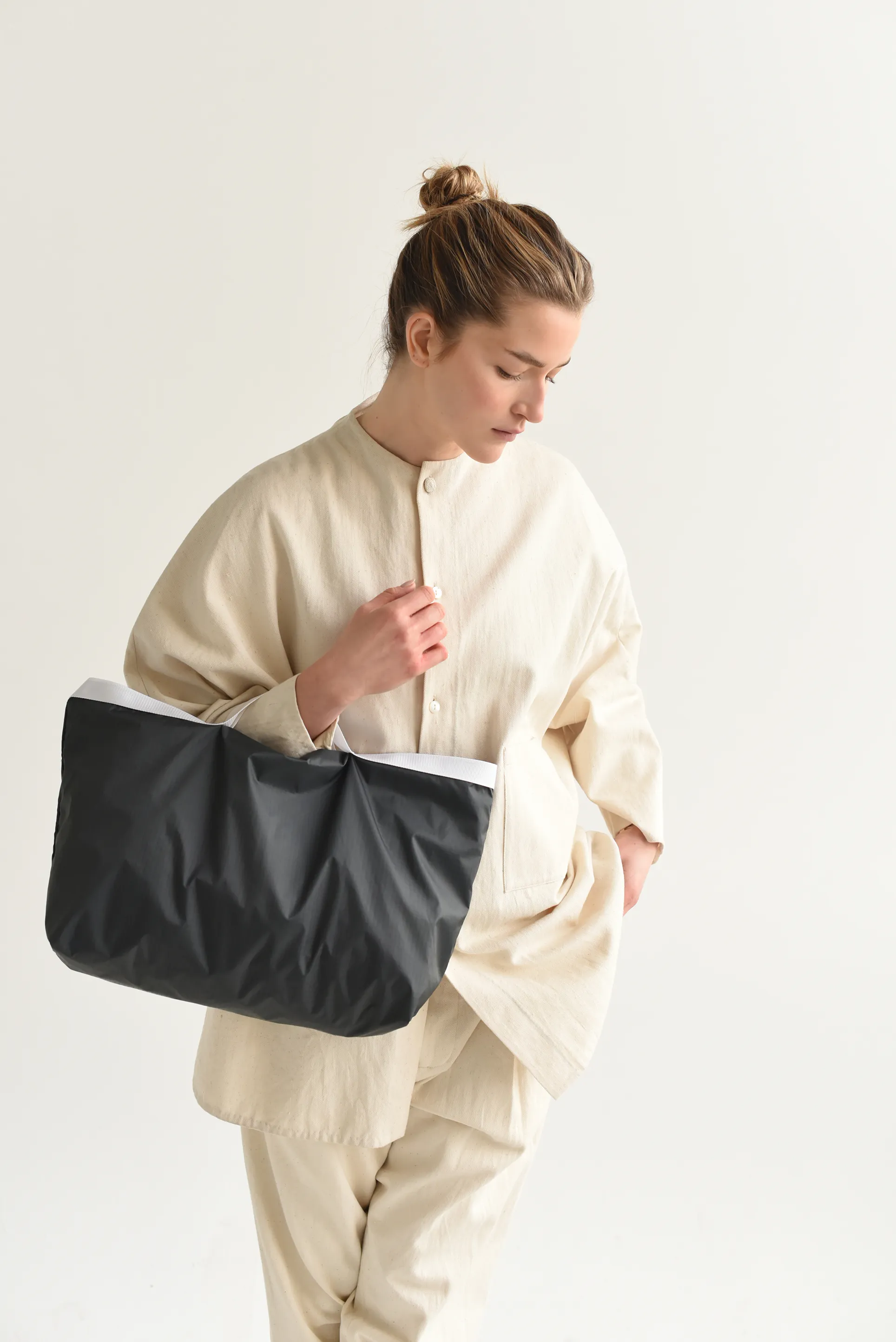 CHARCOAL/WHITE (RN-M-11) sold by 864 product image thumbnail 3