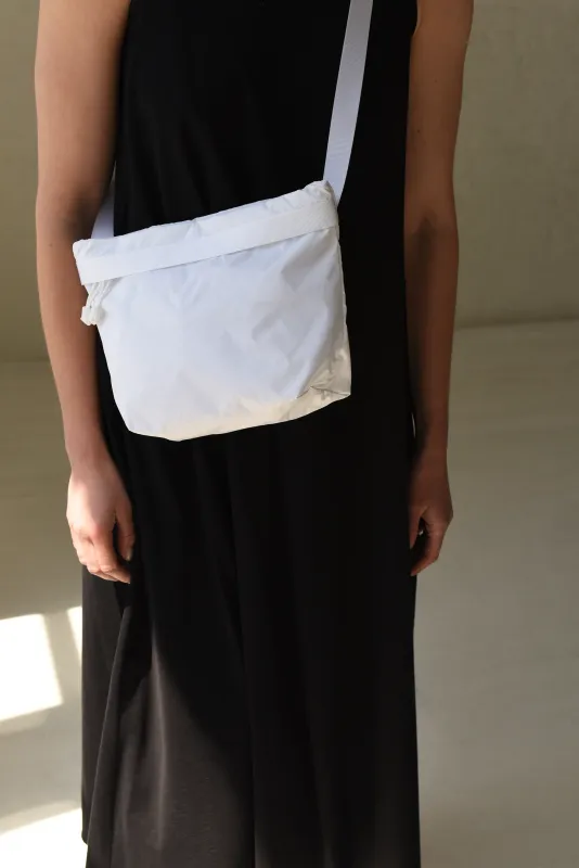 WHITE/WHITE (RN-CR-05) sold by 864