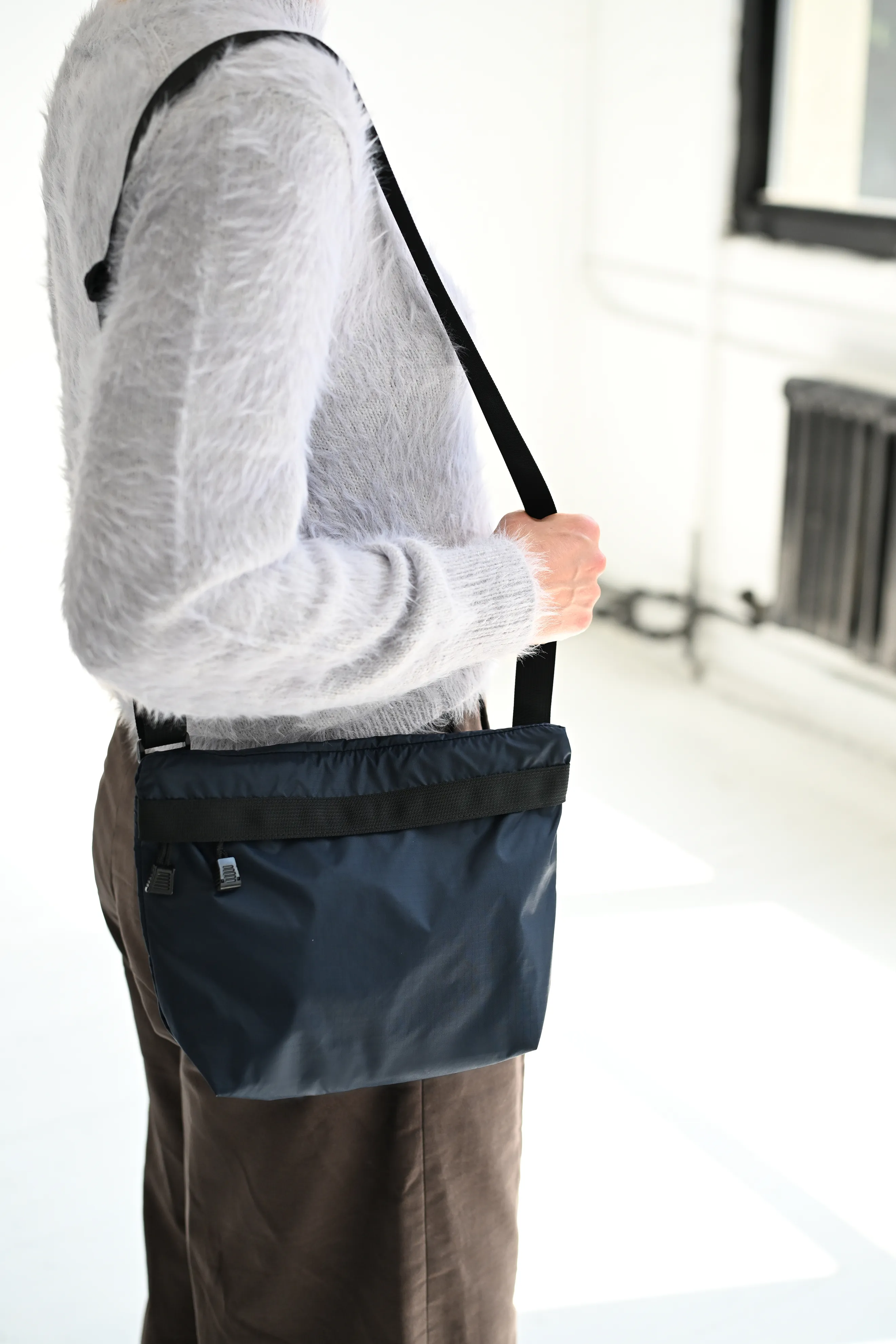 NAVY/BLACK (RN-CR-04) sold by 864 product image thumbnail 4