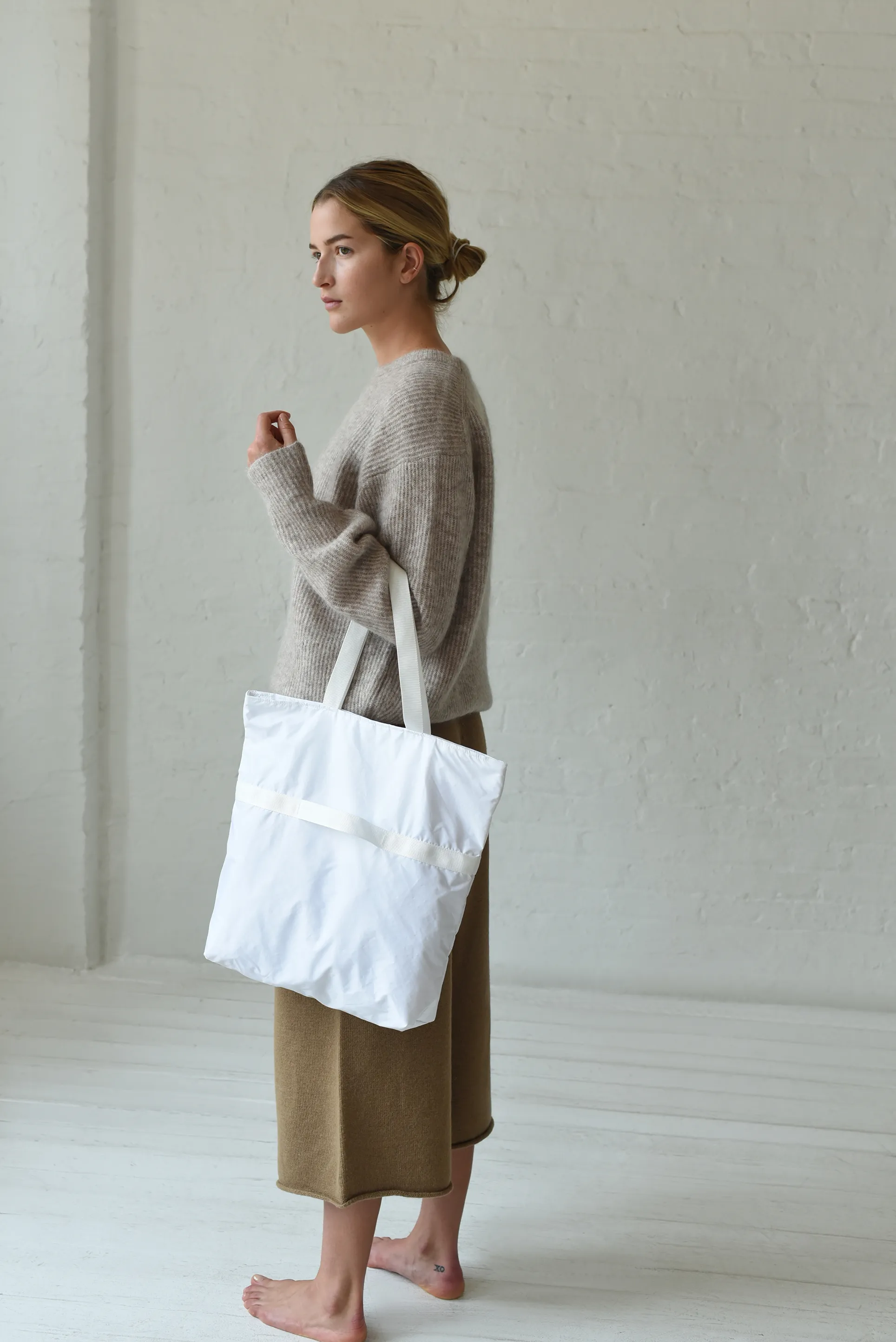 WHITE/WHITE (RN-S-05) sold by 864 product image thumbnail 2