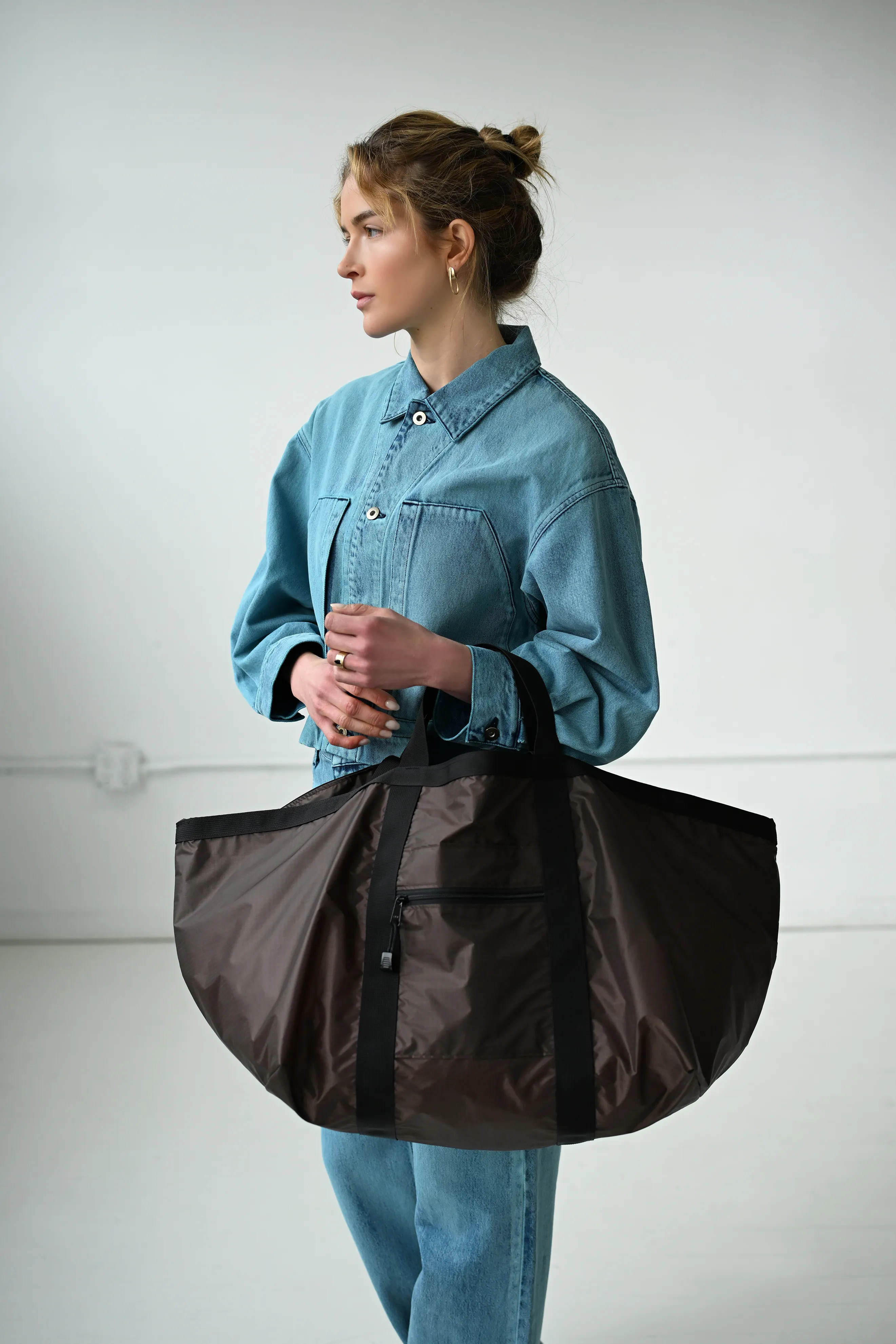 Medium Weekender Bag - Brown/Black (RN-WM-12) sold by 864 product image thumbnail 5