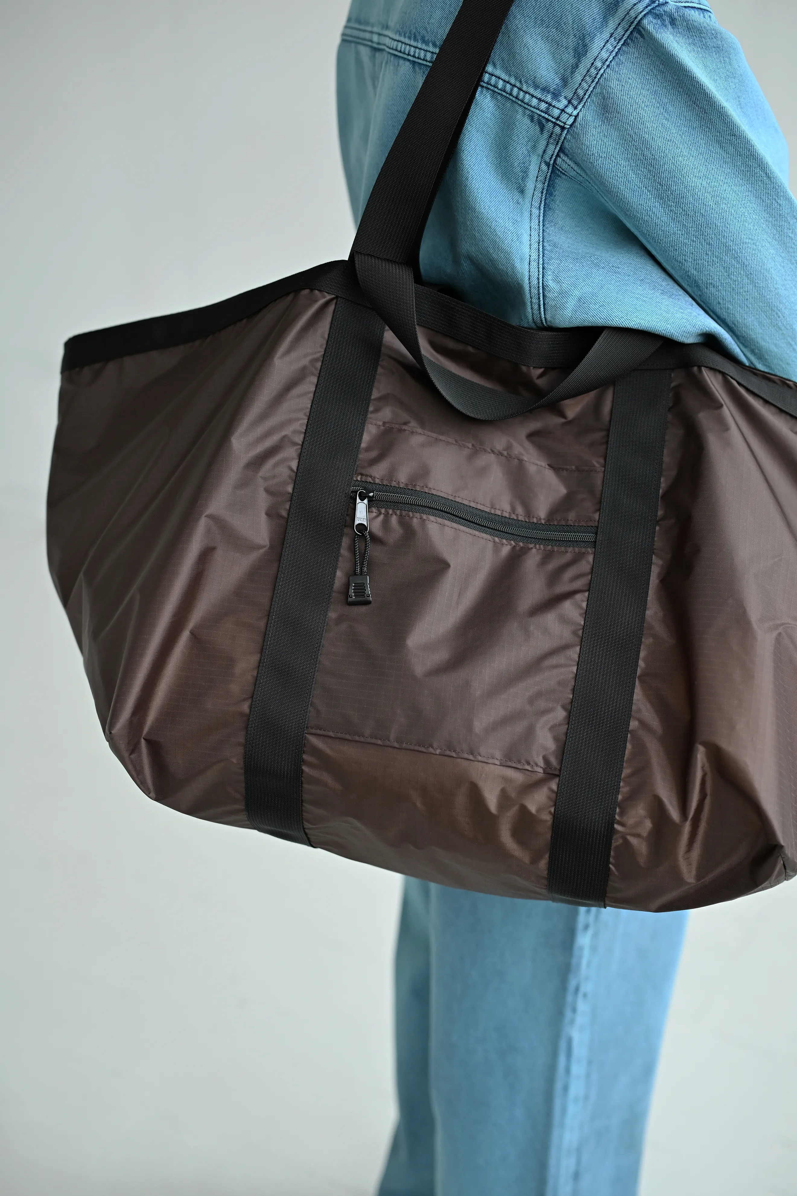 Medium Weekender Bag - Brown/Black (RN-WM-12) sold by 864 product image thumbnail 2