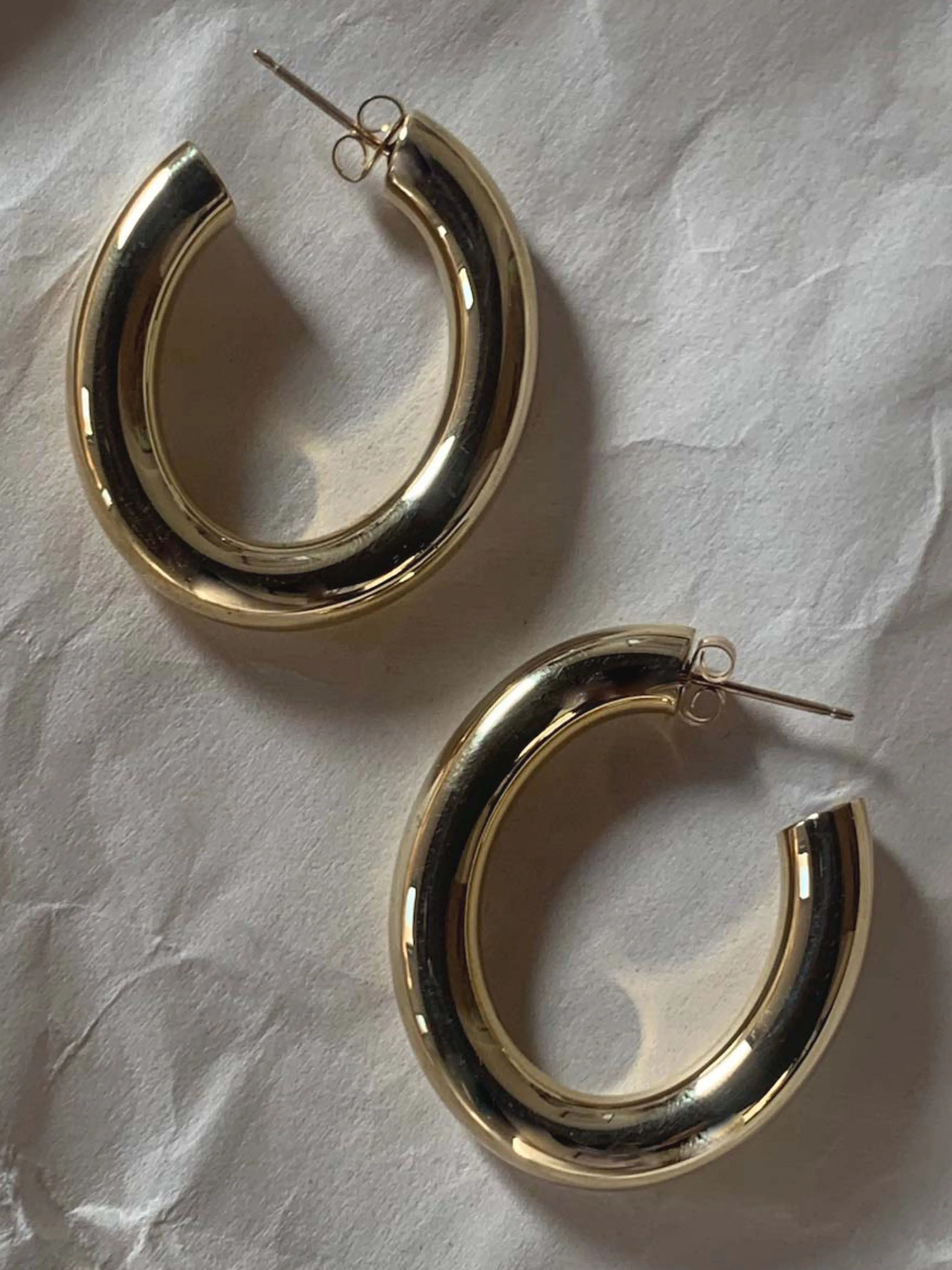 Mini Curve Earrings sold by Laura Lombardi product image thumbnail 4