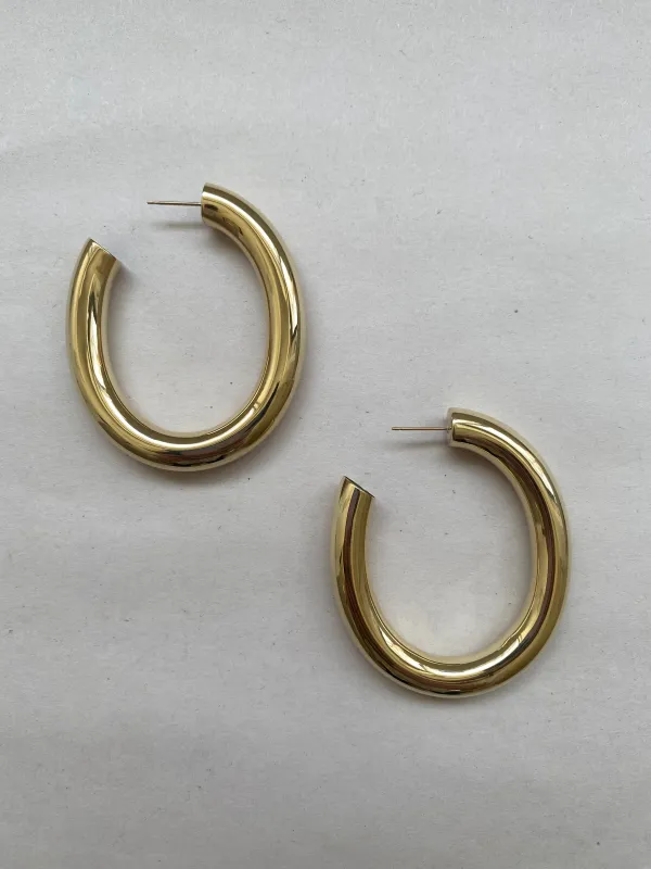 Curve Earrings Sample Sale made by Laura Lombardi