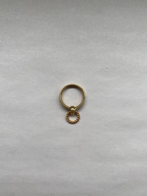 Franca Ring: Twist Sample Sale made by Laura Lombardi