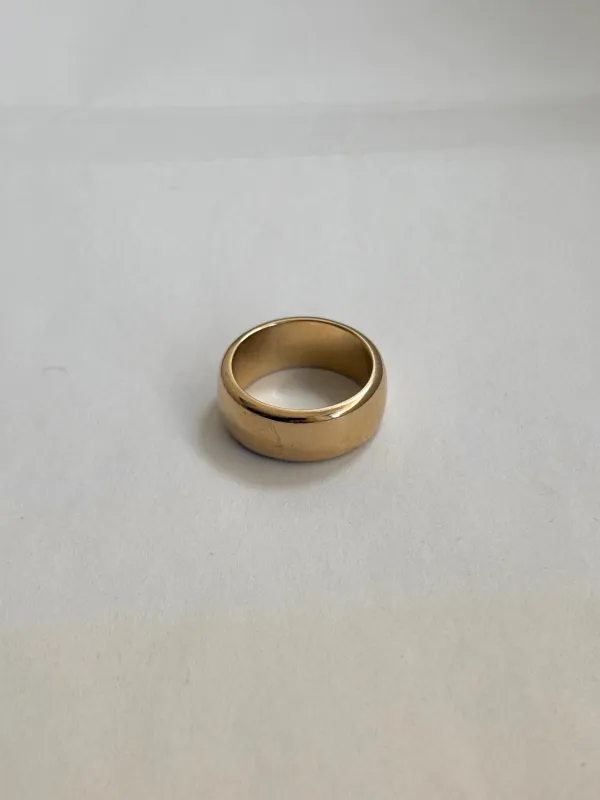 Classica Ring Sample Sale made by Laura Lombardi