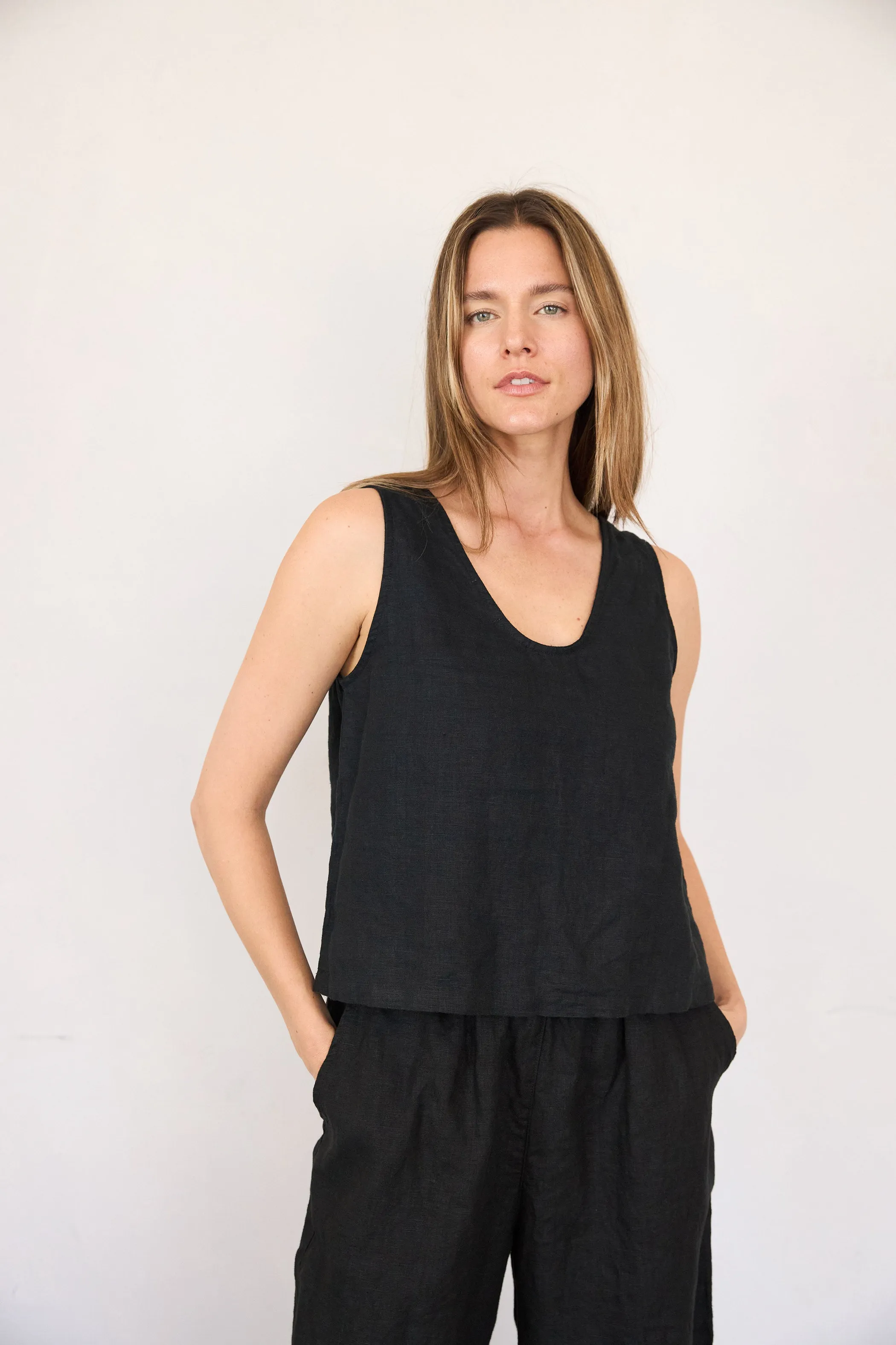 Reversible Linen Top sold by It is well L.A.