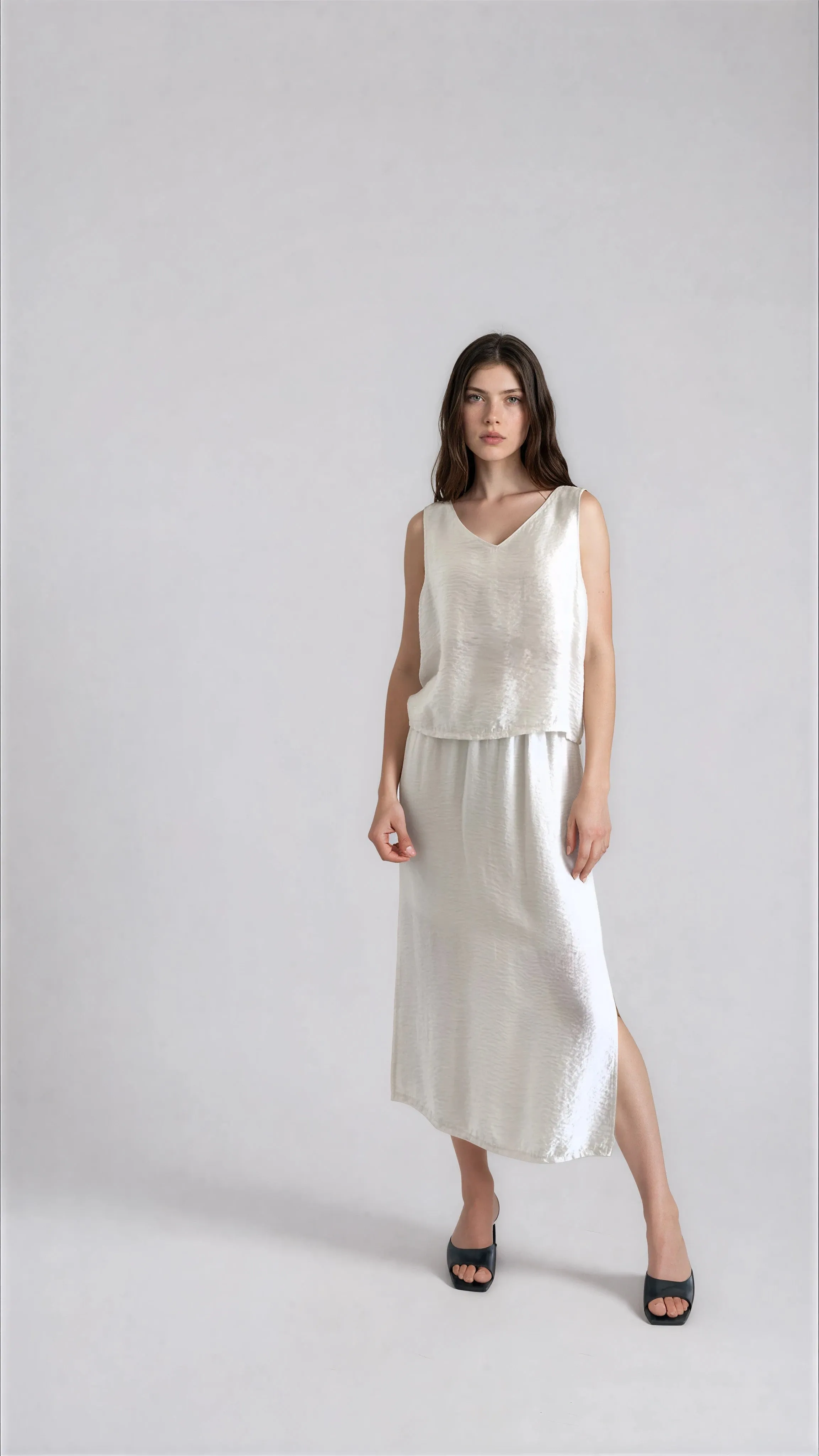 Crinkled Skirt sold by It is well L.A. product image thumbnail 2