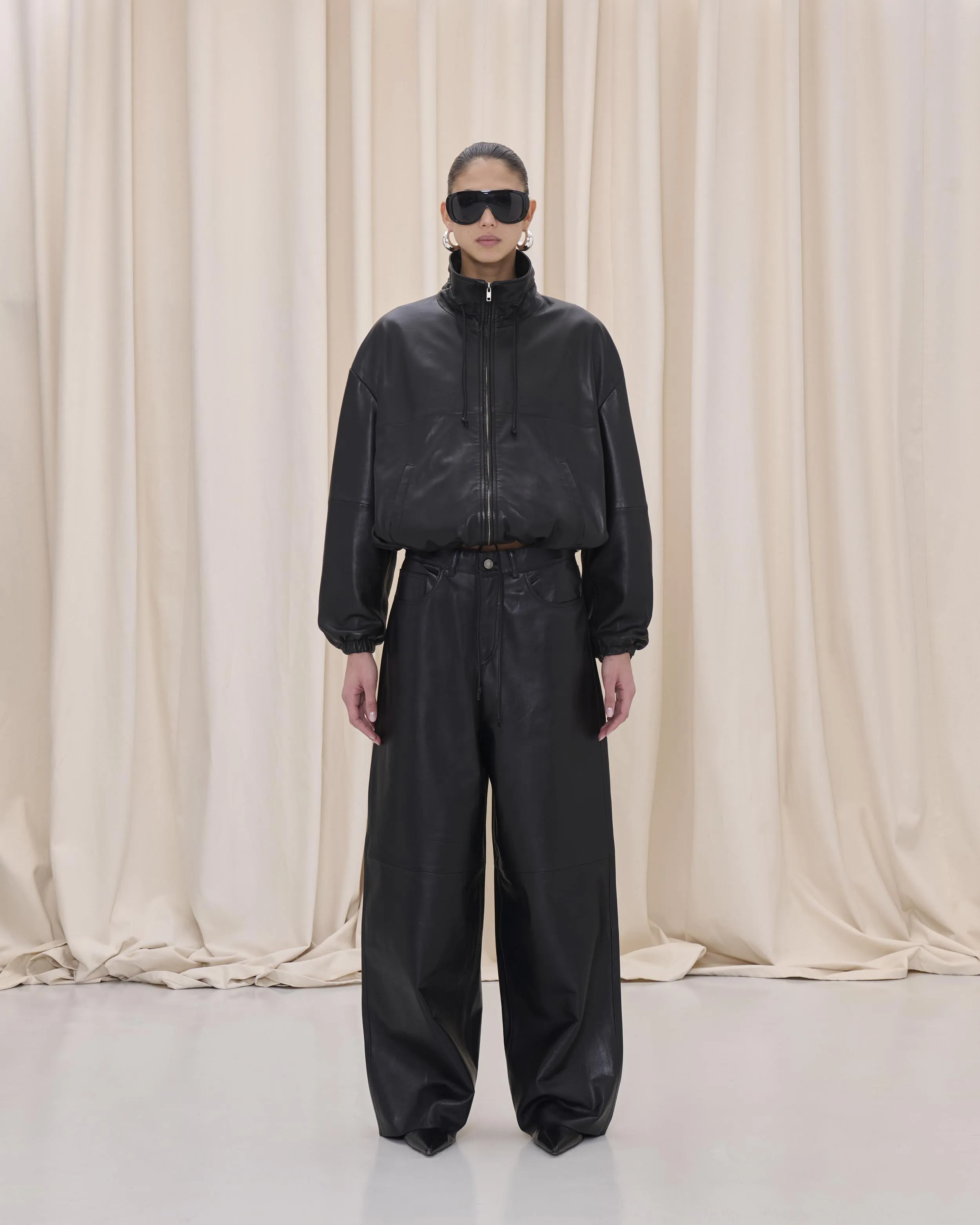 JORDAN NAPPA BOMBER // BLACK sold by Haikure product image thumbnail 2