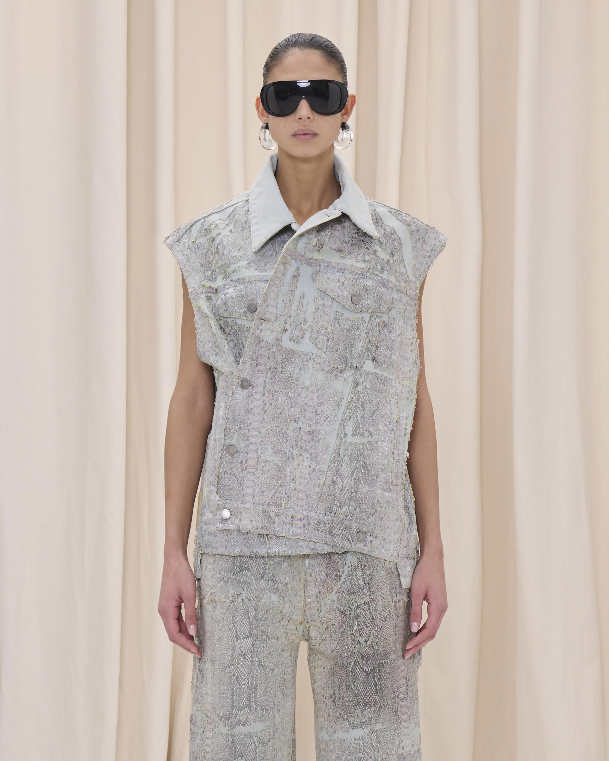 JANETTE GILET // SNAKE sold by Haikure product image thumbnail 3