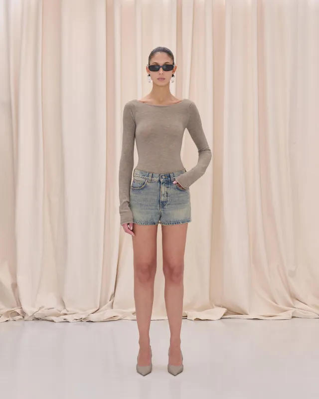 BRIT SHORTS DENIM // EARTH BLUE made by Haikure