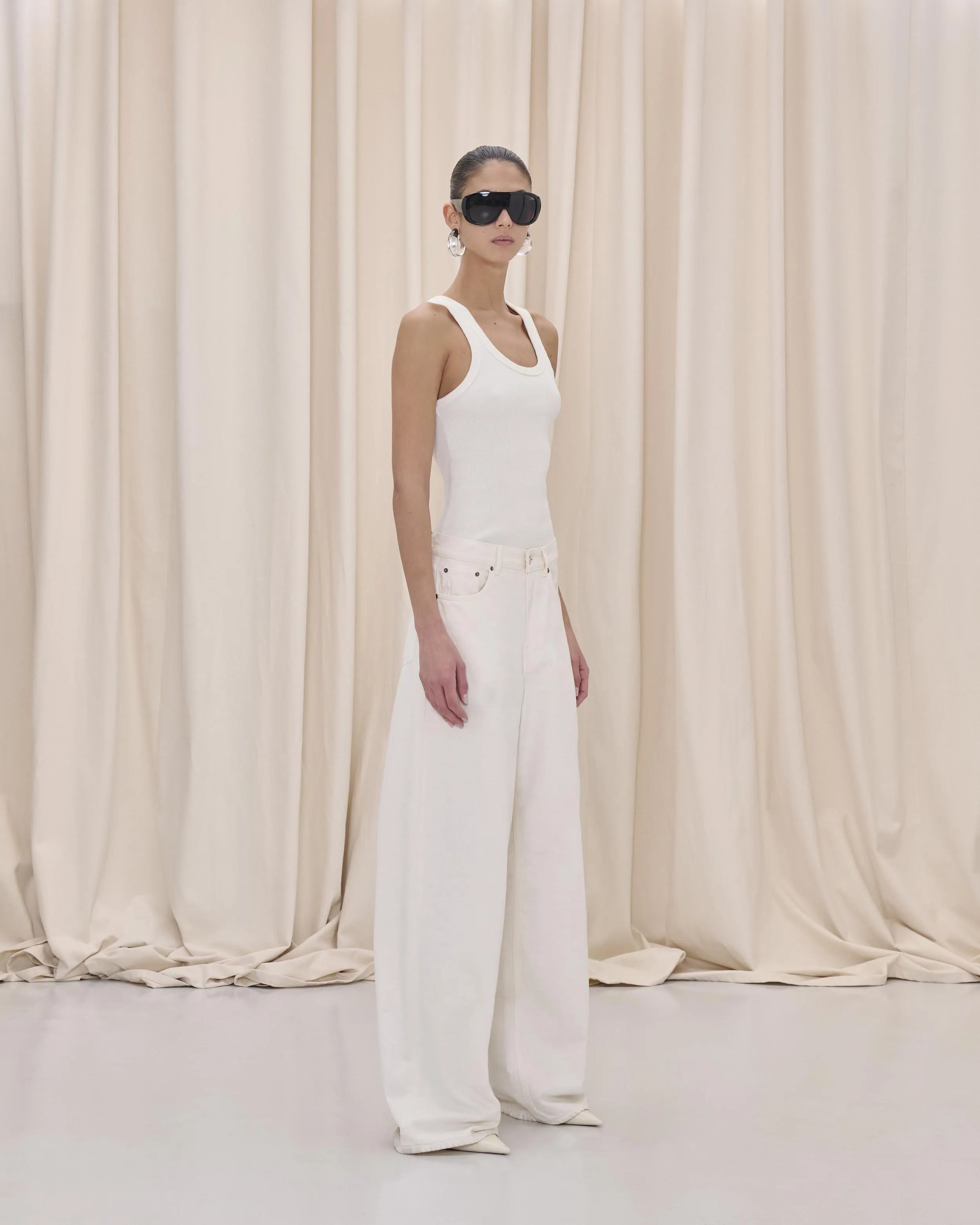 BETHANY BULL 44 DENIM // OFF WHITE sold by Haikure product image thumbnail 2