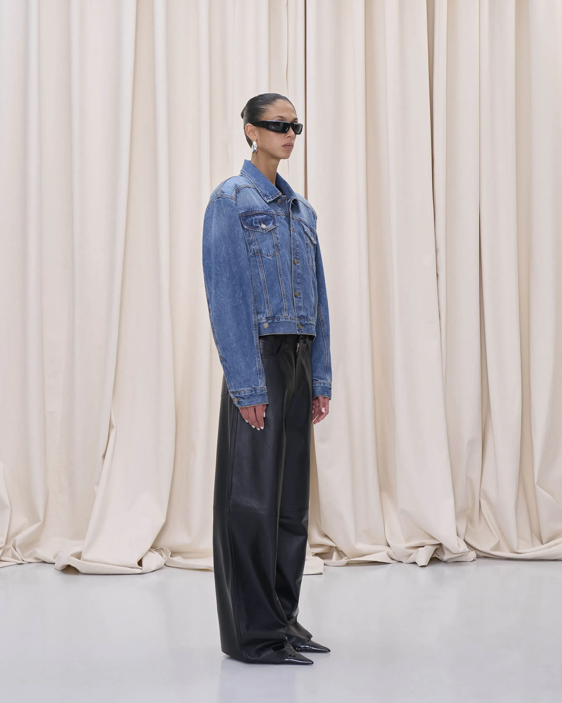 RENEE JACKET // AUTHENTIC DARK WASH sold by Haikure product image thumbnail 4