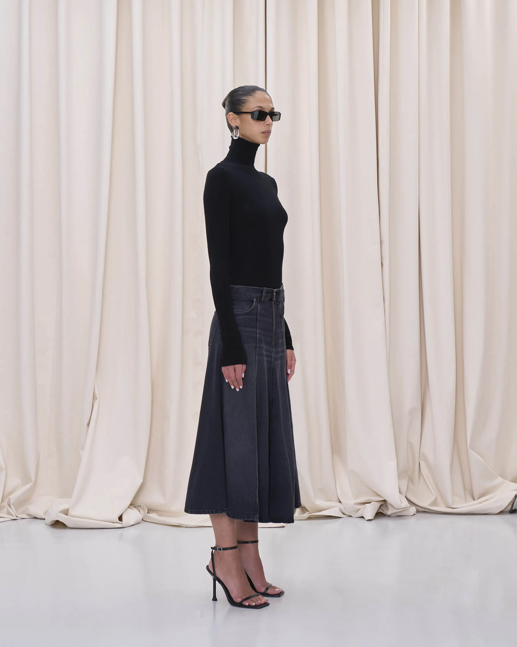 MID SERENITY SKIRT // MID BLACK sold by Haikure product image thumbnail 3