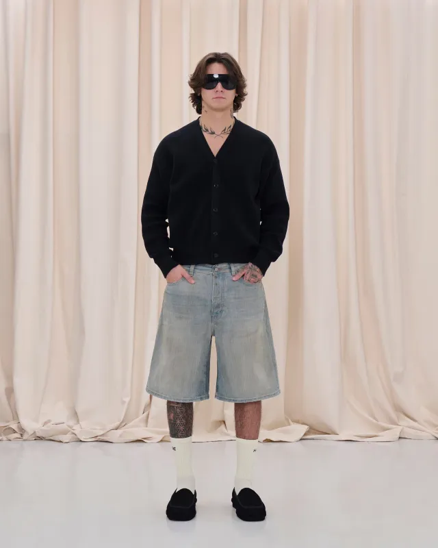 IAN SHORTS DENIM // DIRTY ENERGY sold by Haikure