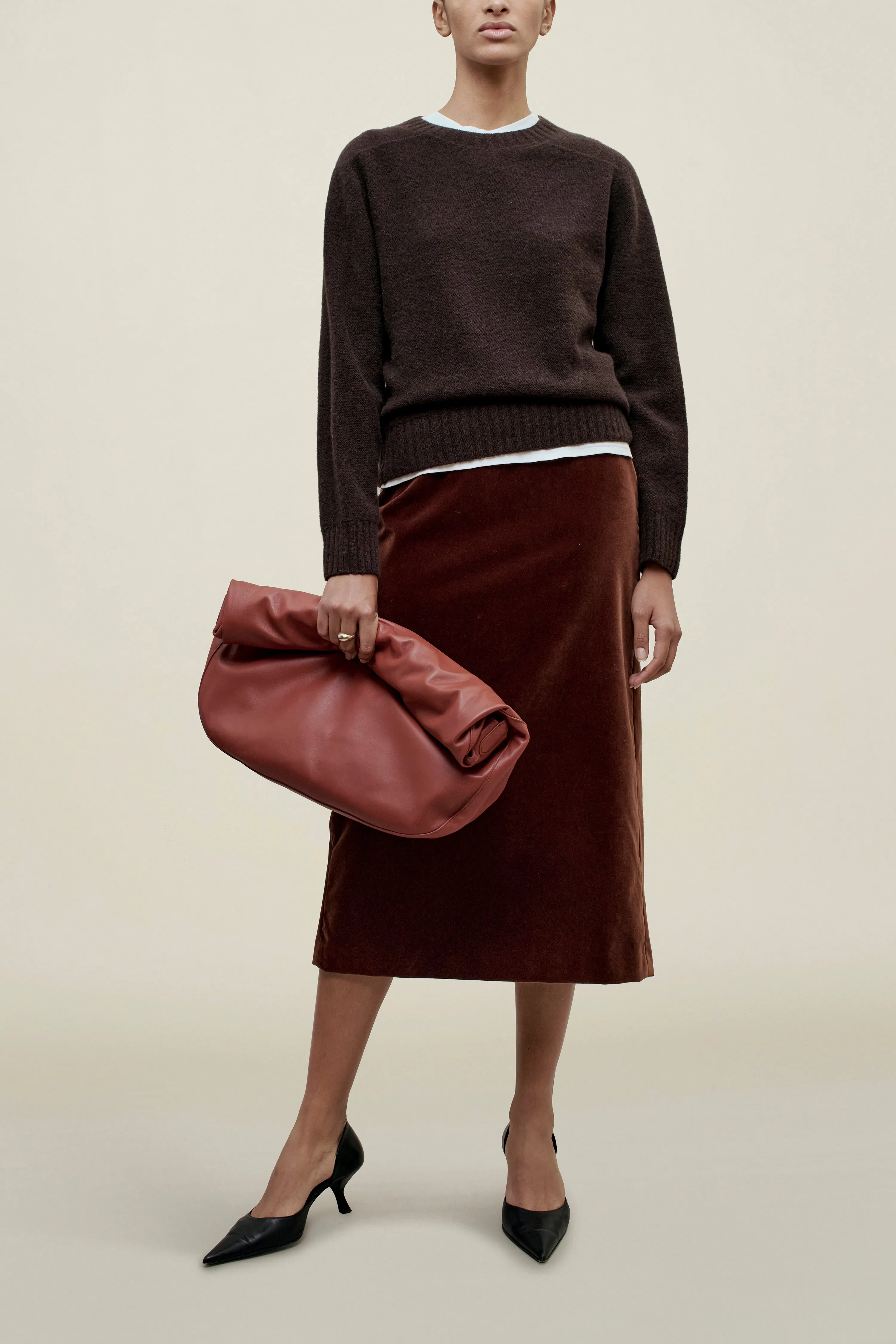 Nina Seamless Crewneck in Cashmere Wool sold by Kall Meyer product image thumbnail 2