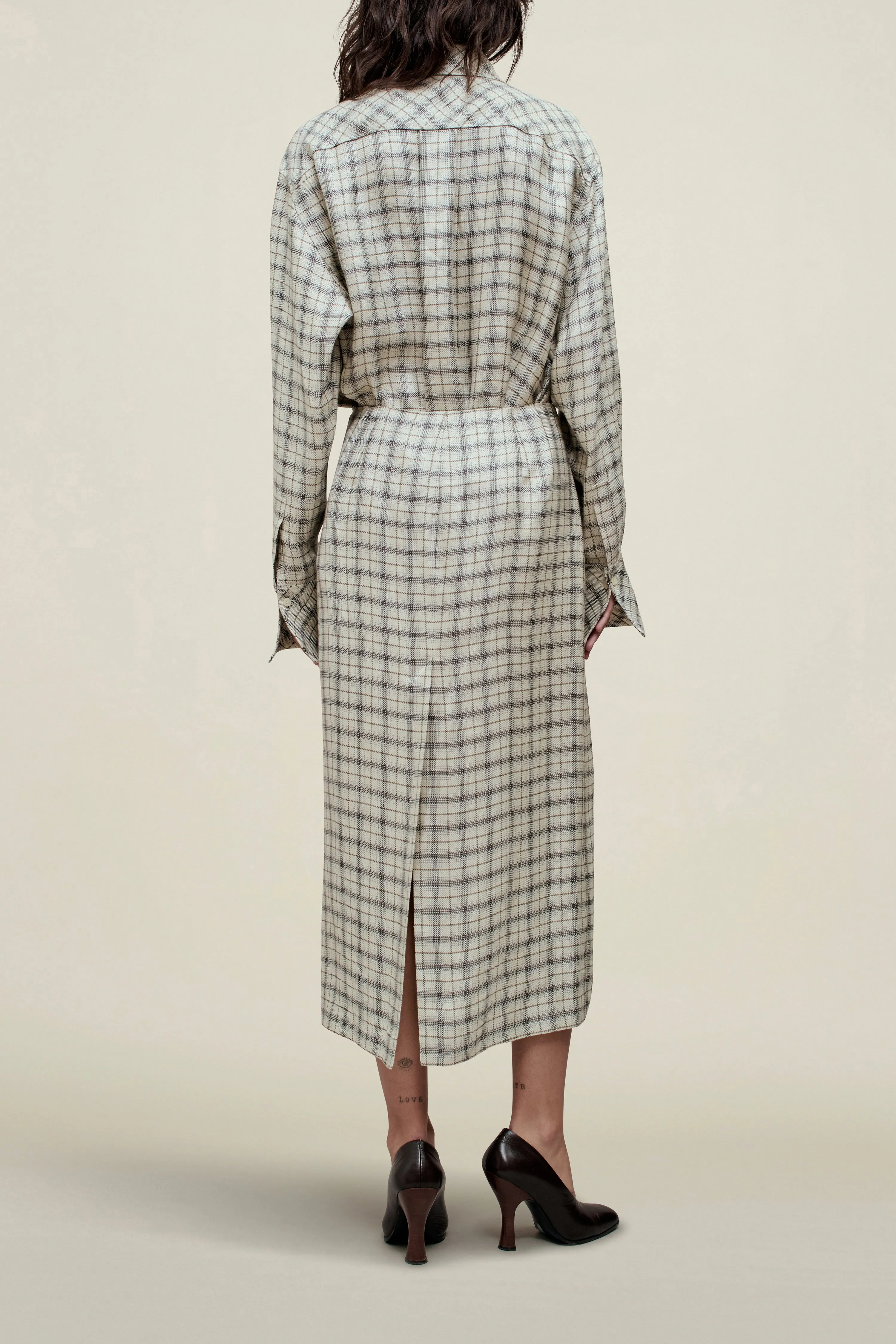 Emilee Pencil Skirt in Linen Viscose sold by Kall Meyer product image thumbnail 5