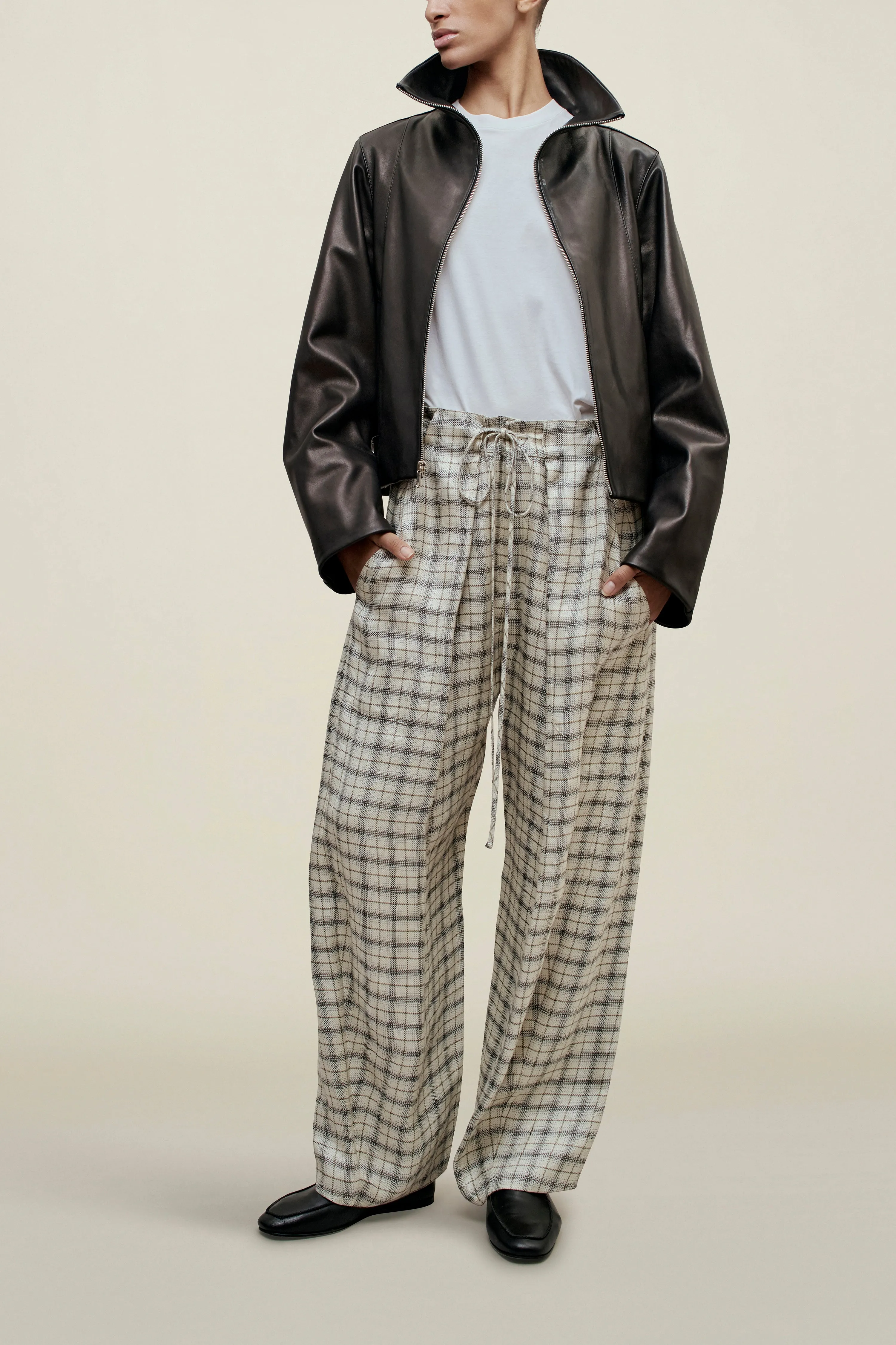 Clemence Pant in Linen Viscose sold by Kall Meyer product image thumbnail 4