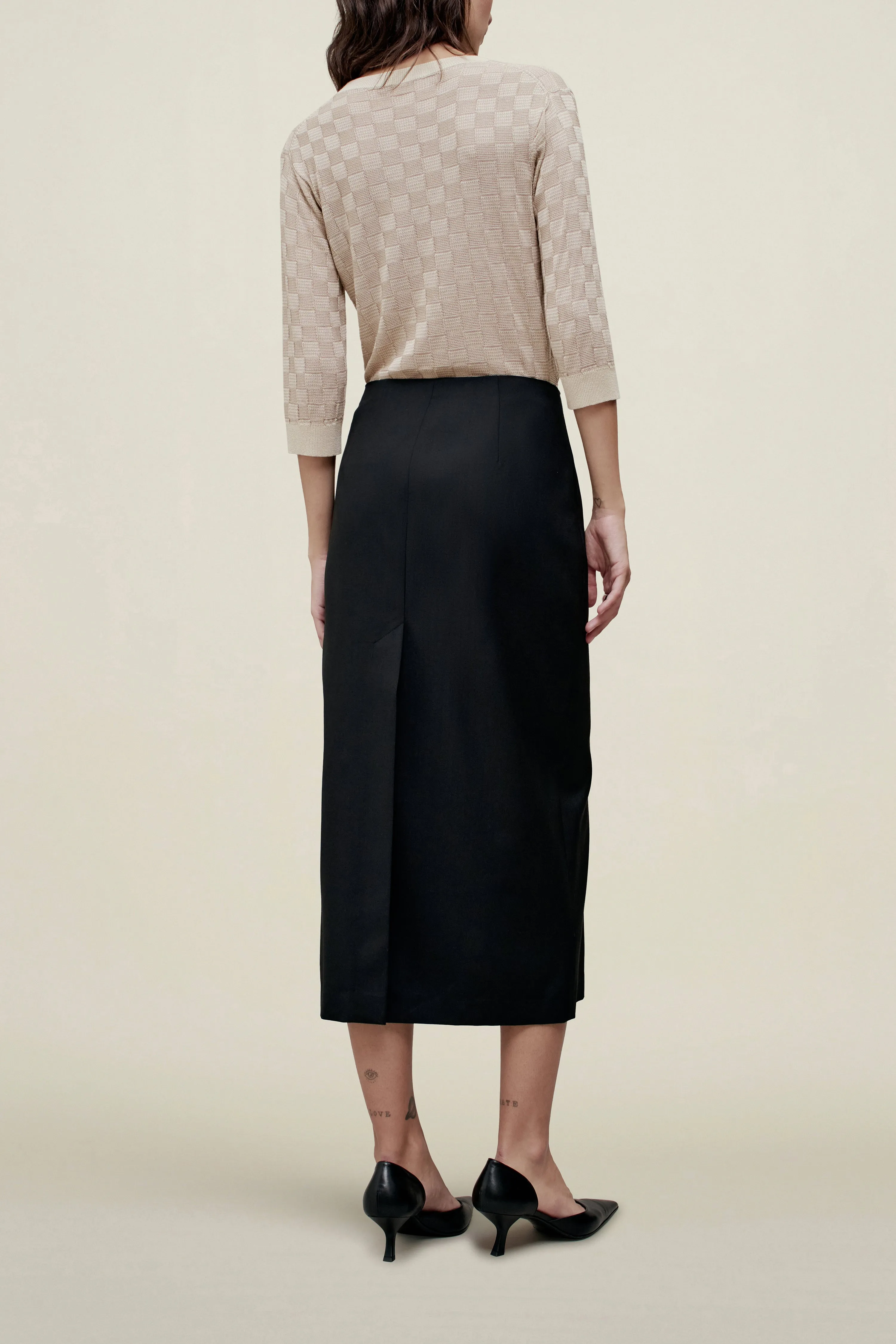 Emilee Pencil Skirt in Tropical Wool sold by Kall Meyer product image thumbnail 5