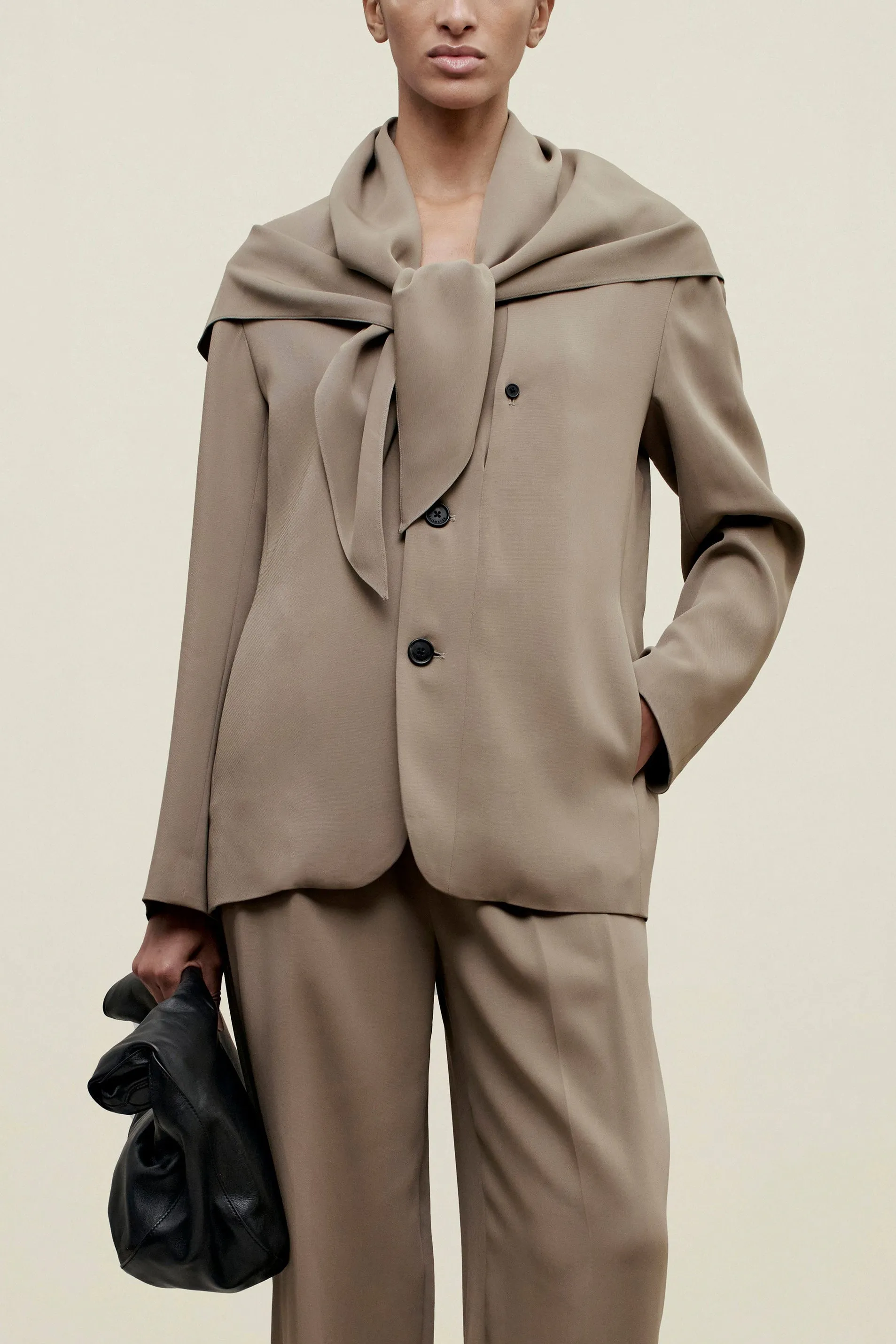 Jamie Scarf Blazer in Viscose Cady sold by Kall Meyer