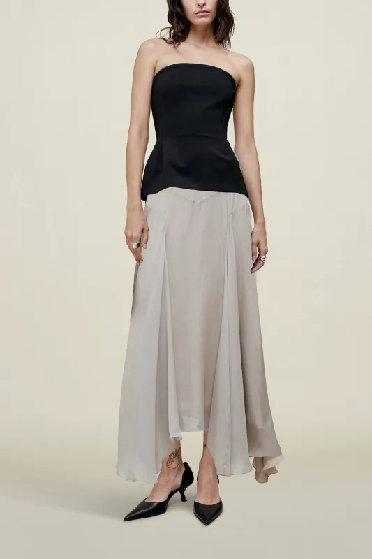 Alyse Gusset Skirt in Trapped Silk made by Kall Meyer