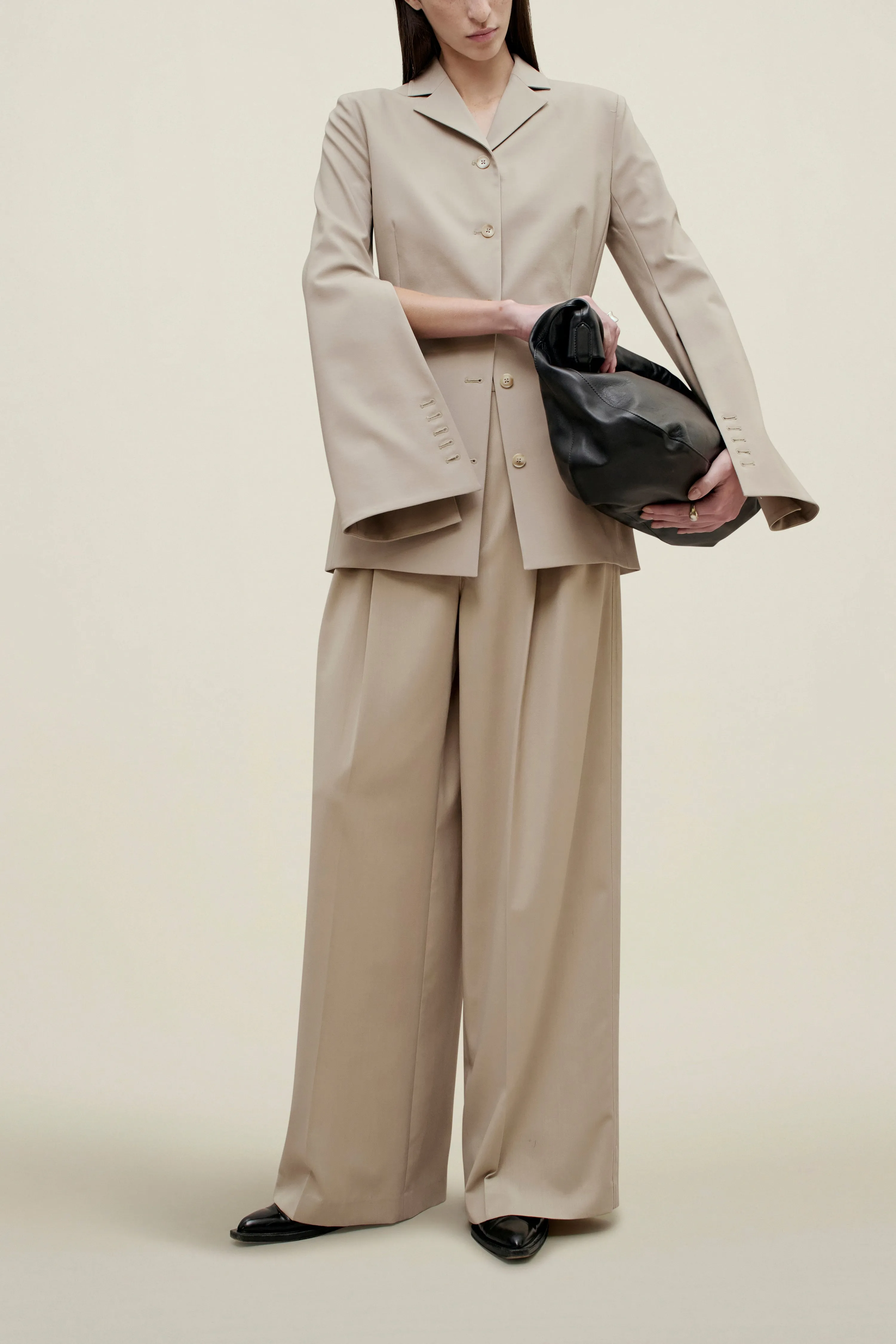 Benny Longline Blazer in Tropical Wool sold by Kall Meyer product image thumbnail 3