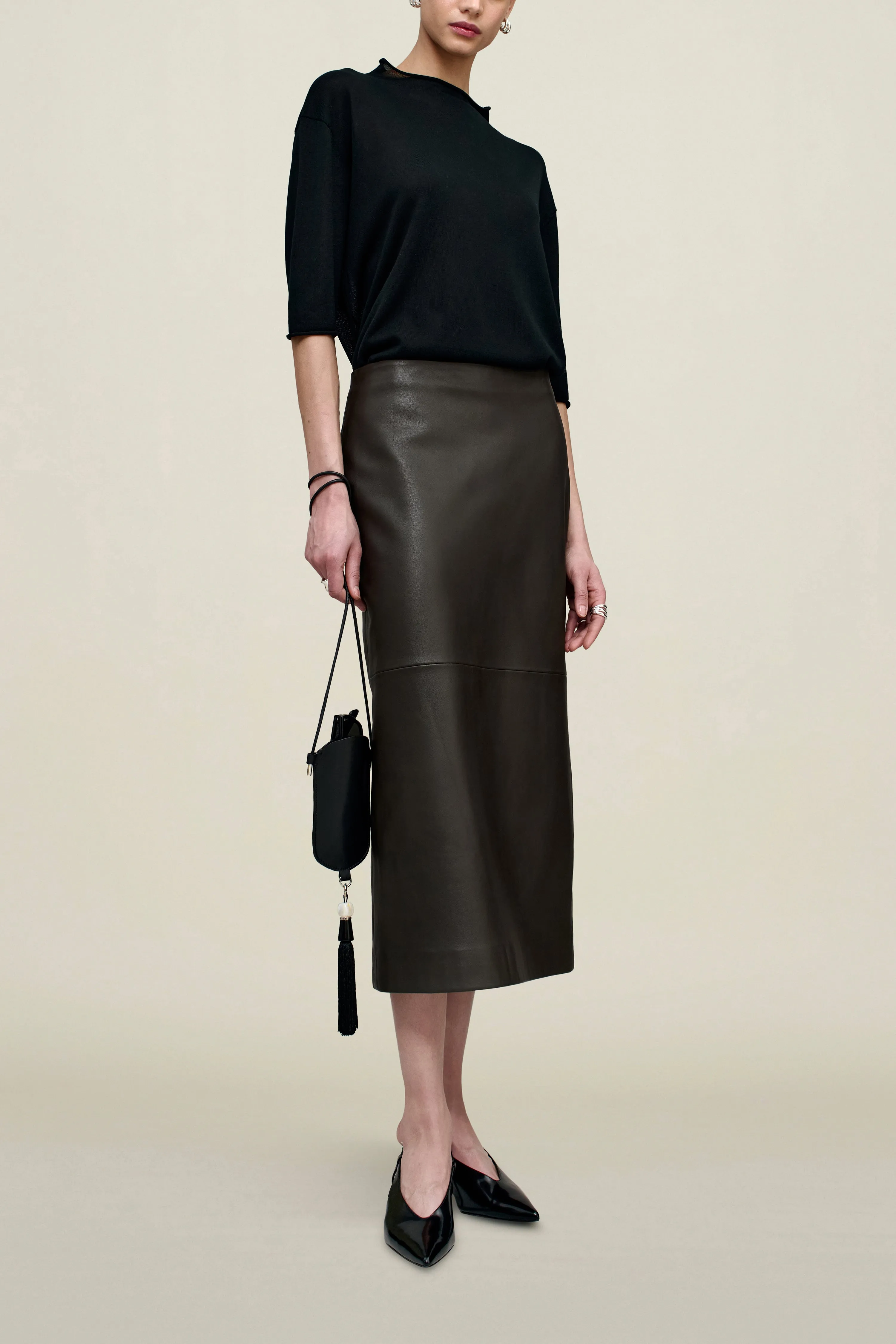 Emilee Pencil Skirt in Lambskin sold by Kall Meyer product image thumbnail 2
