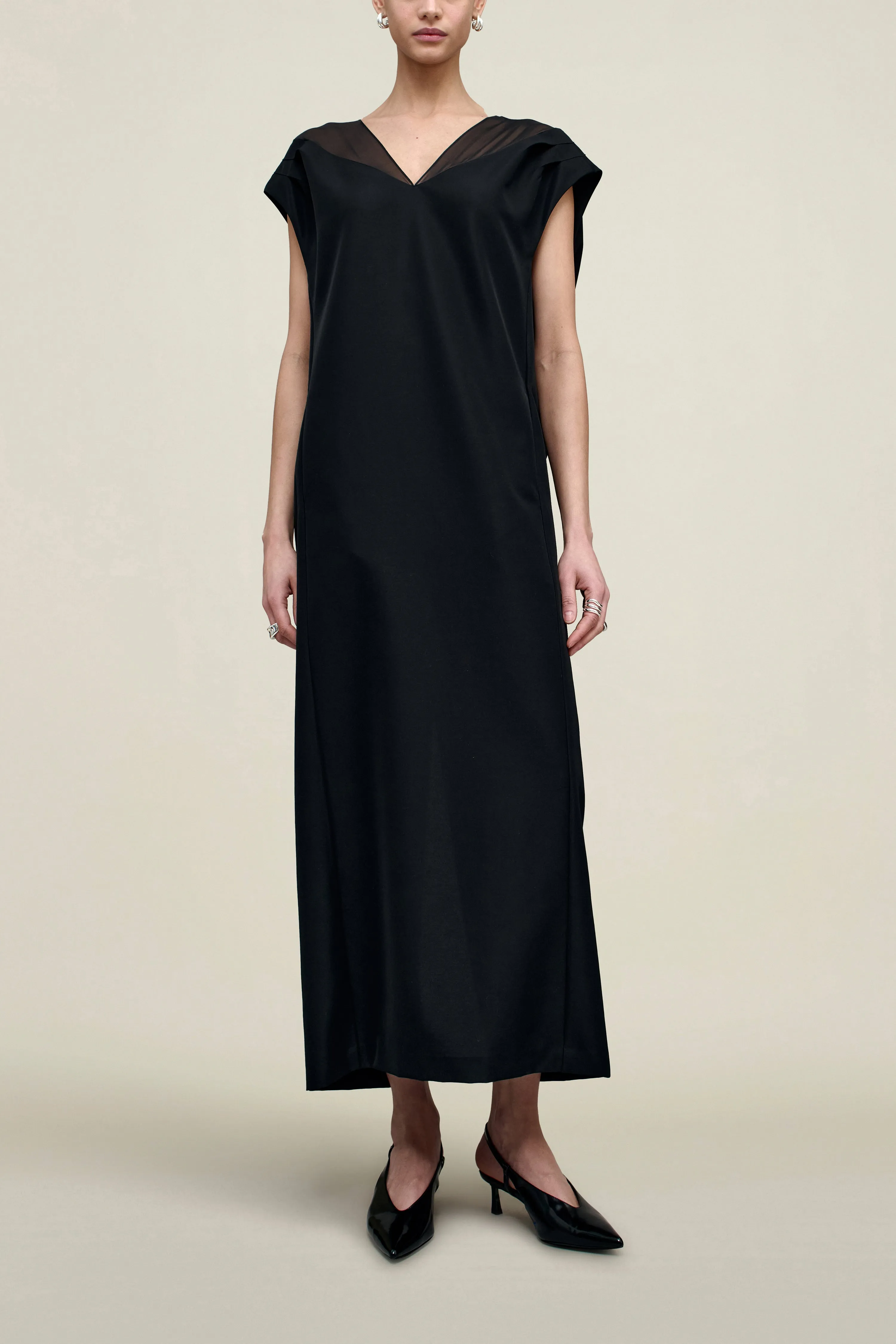 Sabel Cocoon Dress in Chiffon Gazar Combo sold by Kall Meyer