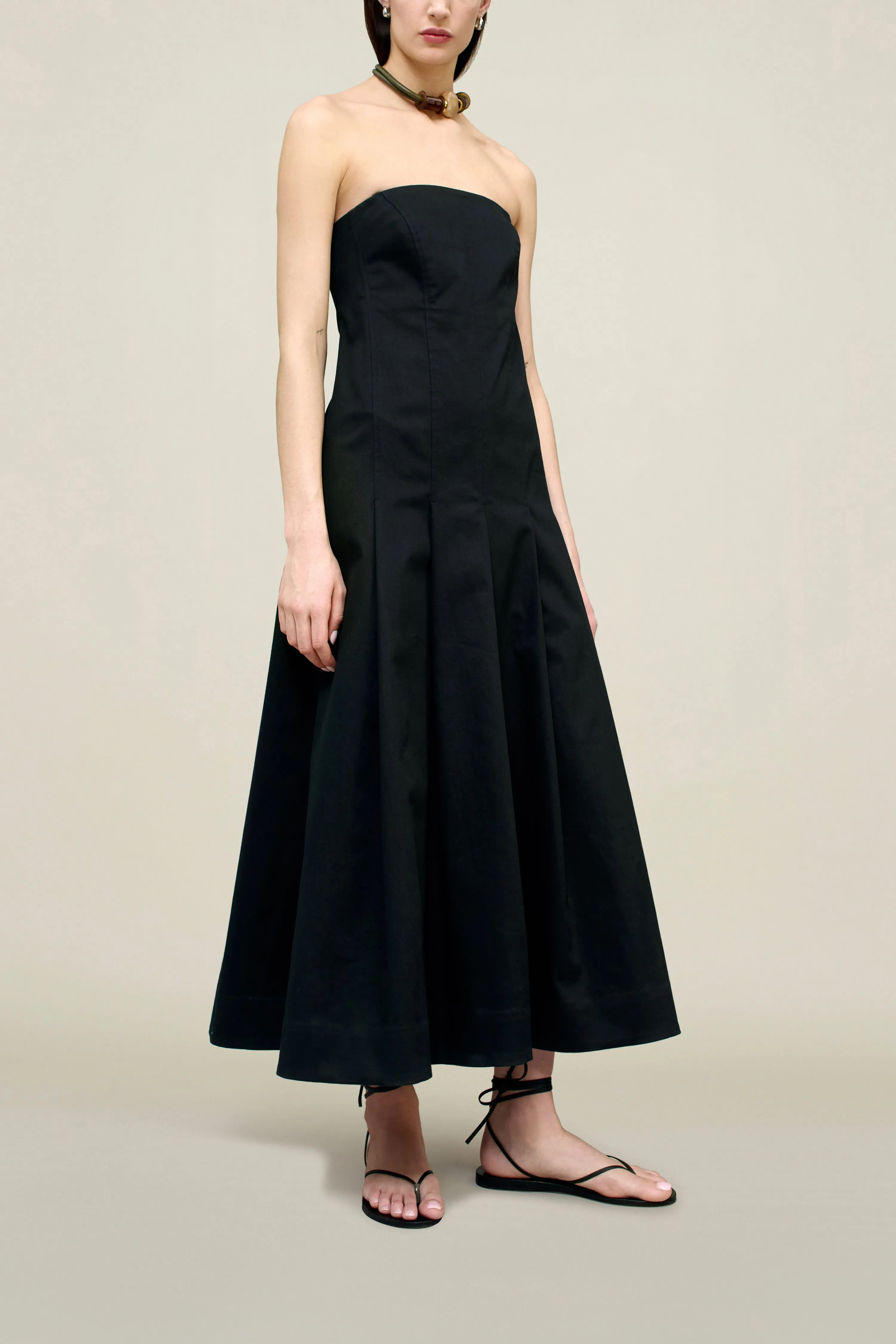 Maeve Pleated Dress in Cotton Twill sold by Kall Meyer product image thumbnail 3