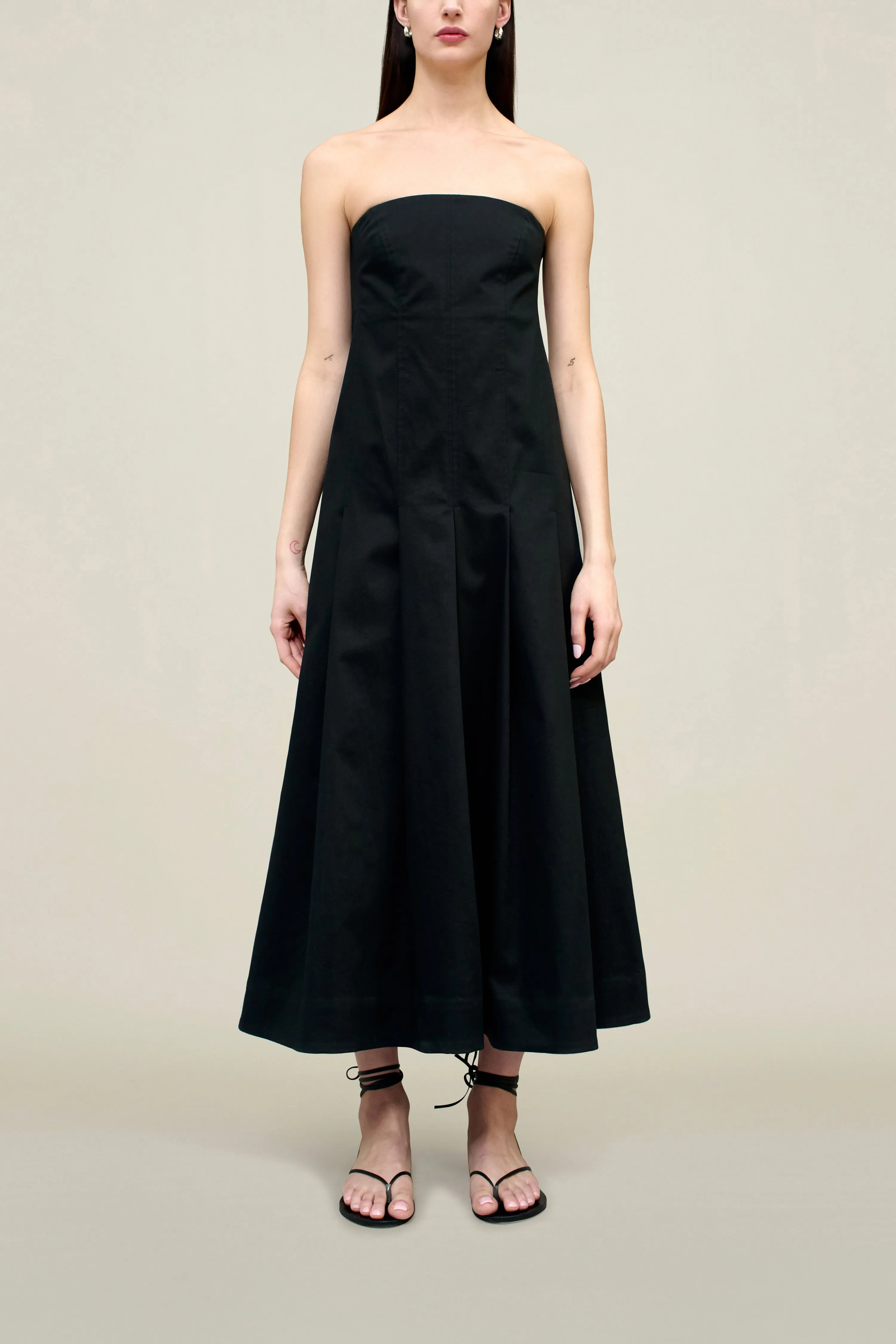 Maeve Pleated Dress in Cotton Twill sold by Kall Meyer product image thumbnail 2