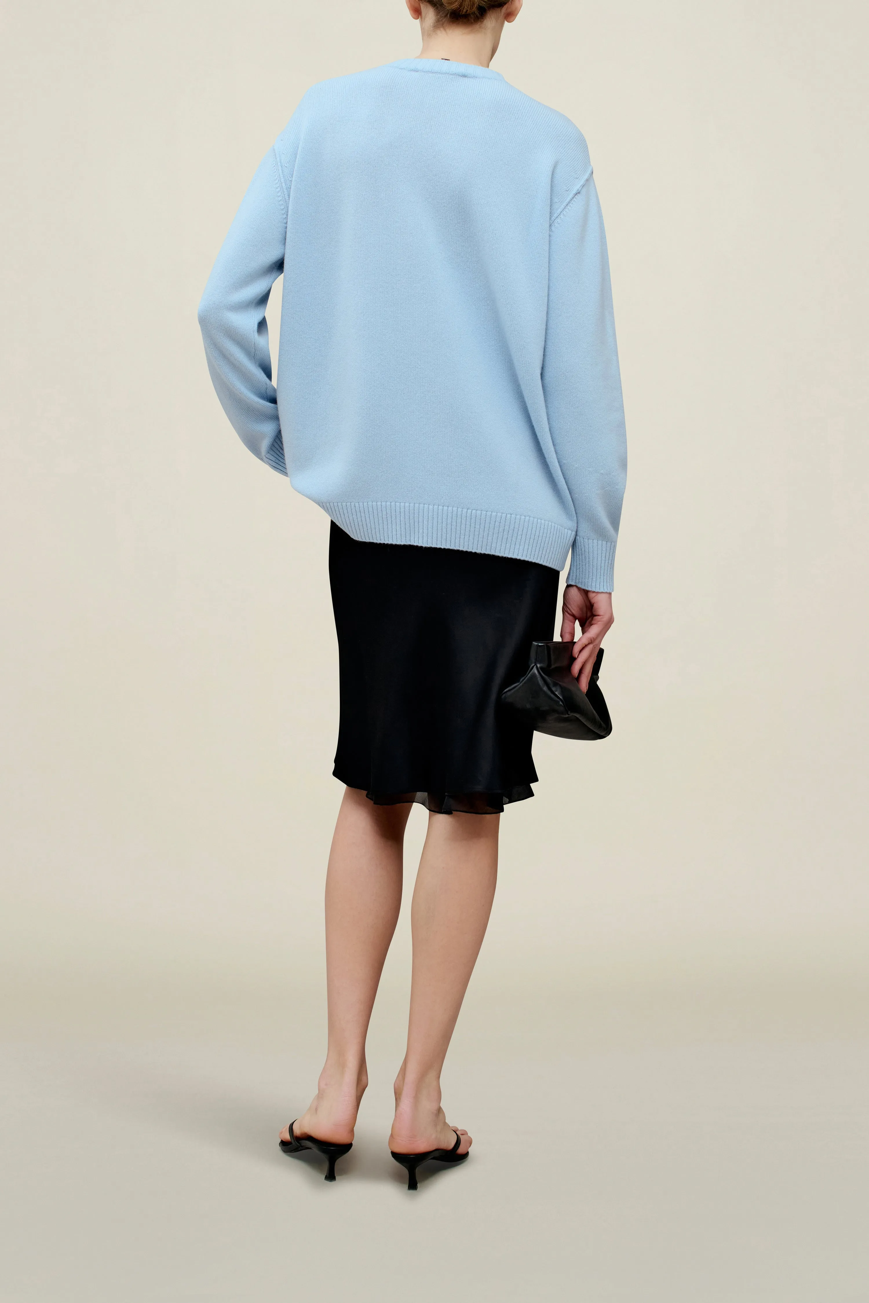 Lena Cashmere V-Neck in Cashmere Blend sold by Kall Meyer product image thumbnail 5