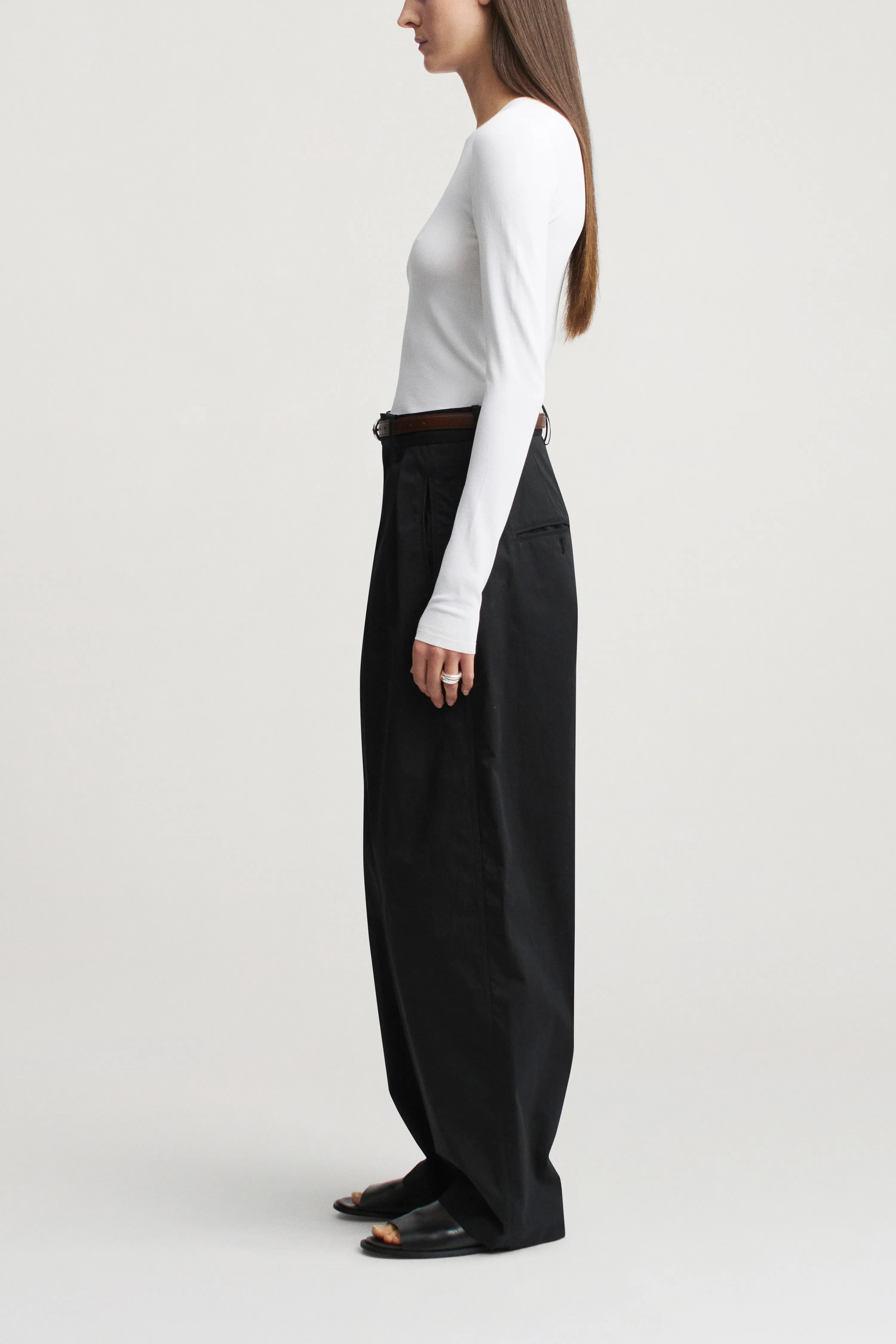Zana Fitted Long Sleeve in Compact Viscose sold by Kall Meyer product image thumbnail 3