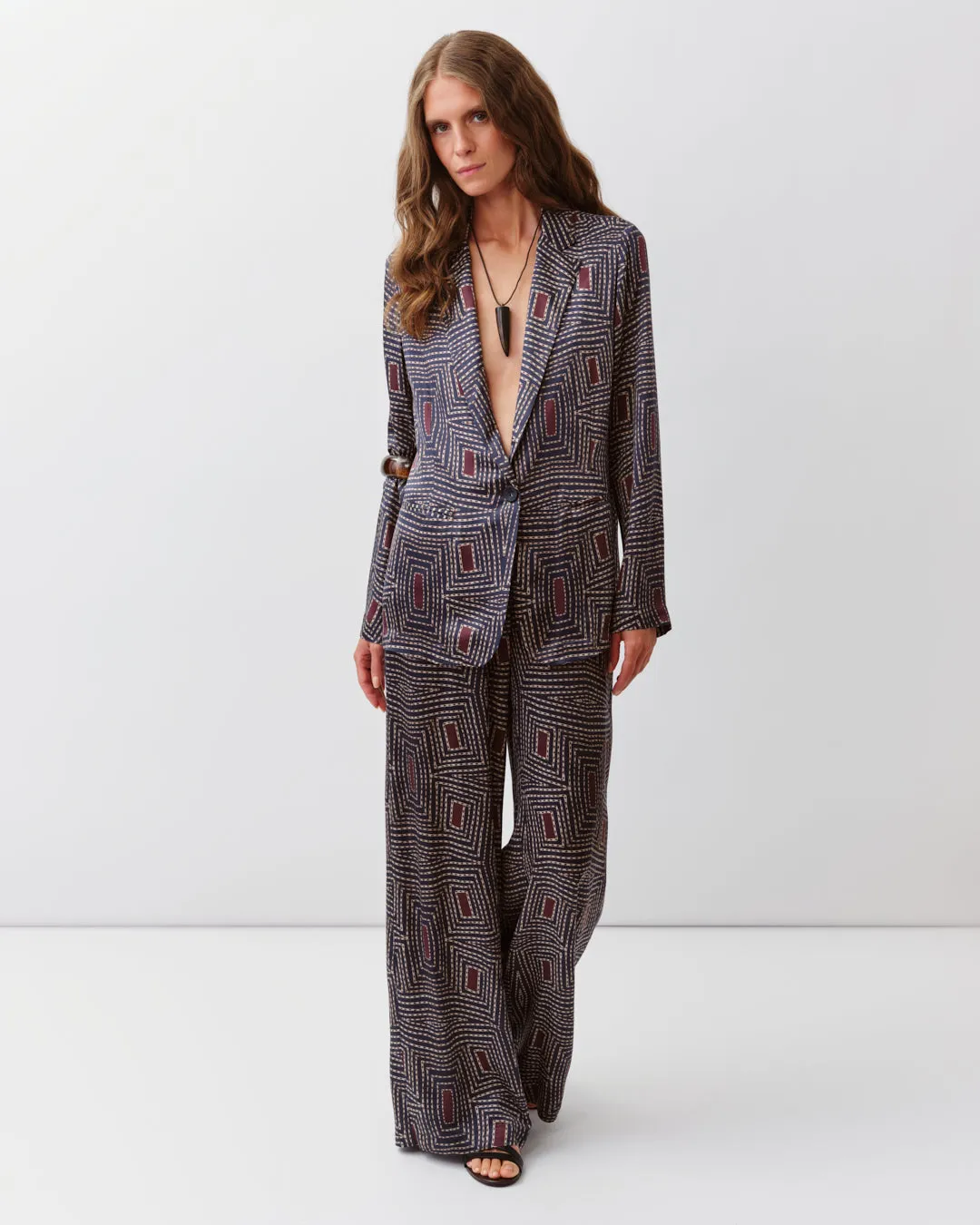 VESTE VIKELO sold by Diega