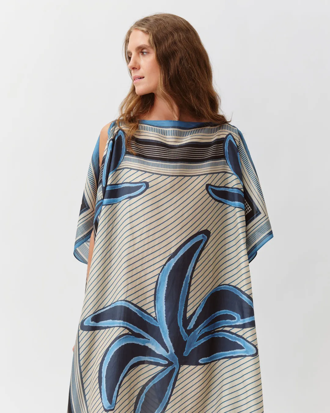 ROBE RAFEO sold by Diega product image thumbnail 2