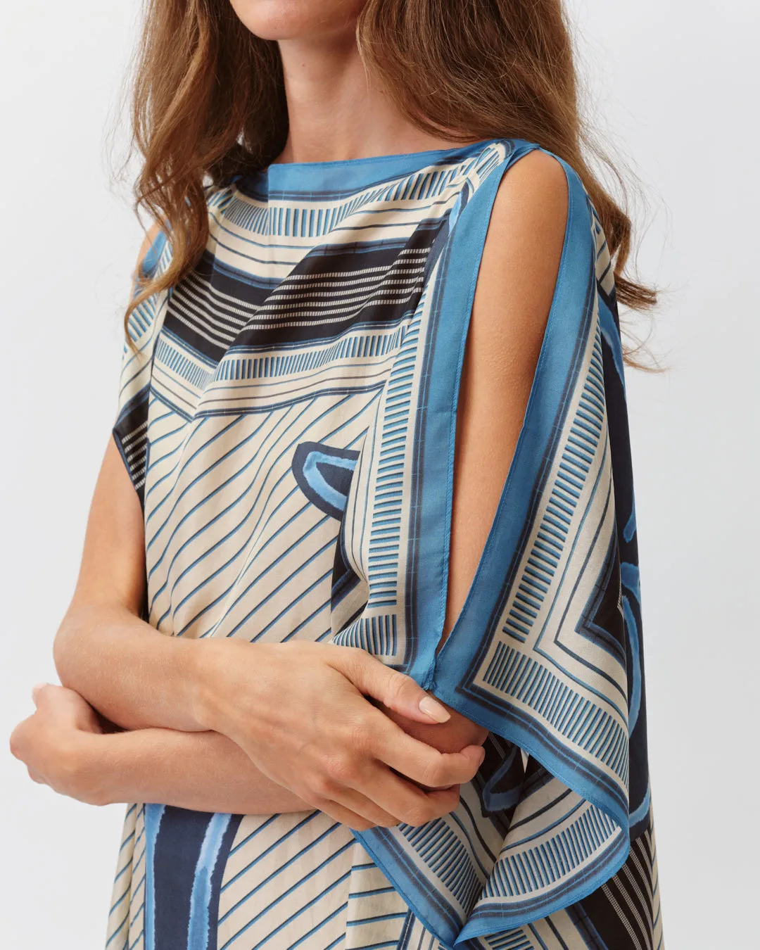 ROBE RAFEO sold by Diega product image thumbnail 3