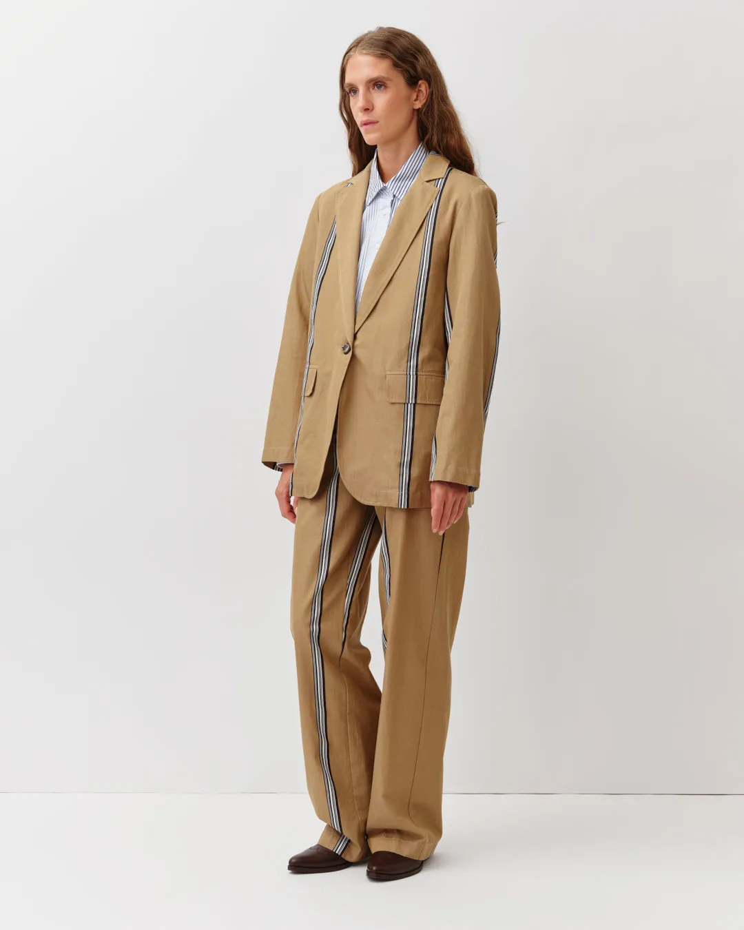 VESTE VOUZIANO sold by Diega