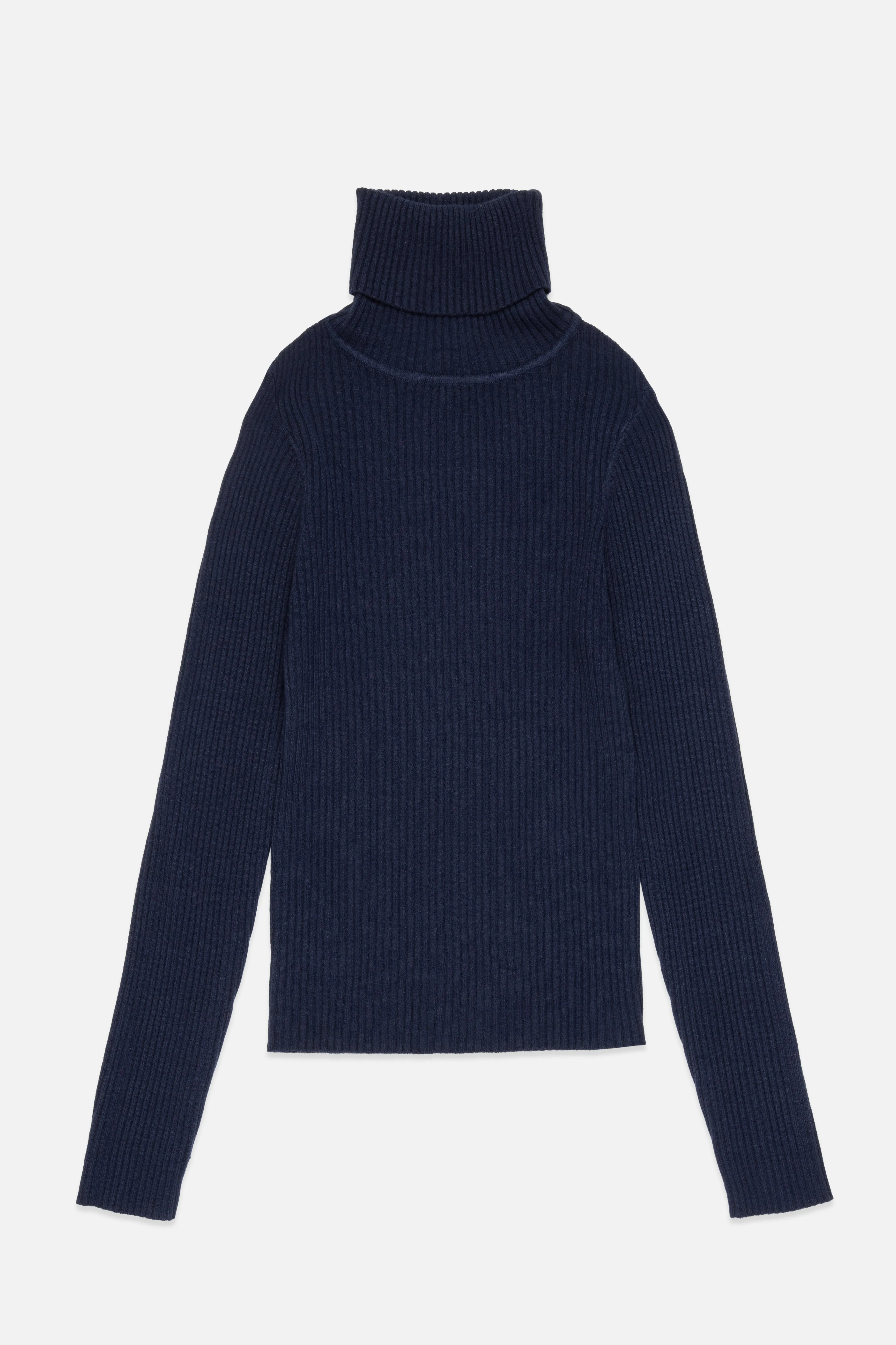 MYLO TURTLENECK SWEATER sold by Dèluc product image thumbnail 4